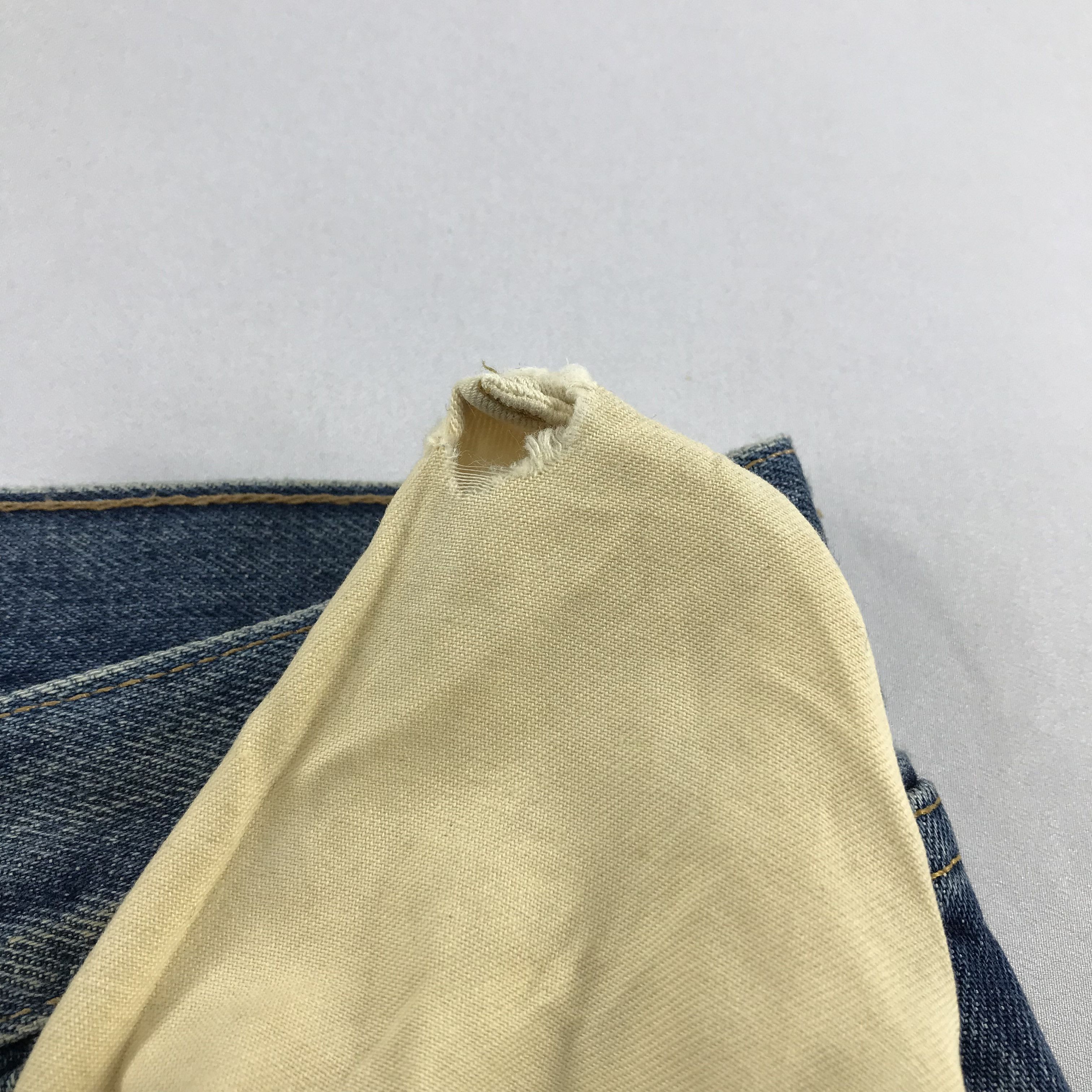 Levi's Vintage Levis 501 Redline Sun Fade Distress Denim KJ3471 Size US 33 - 12 Thumbnail