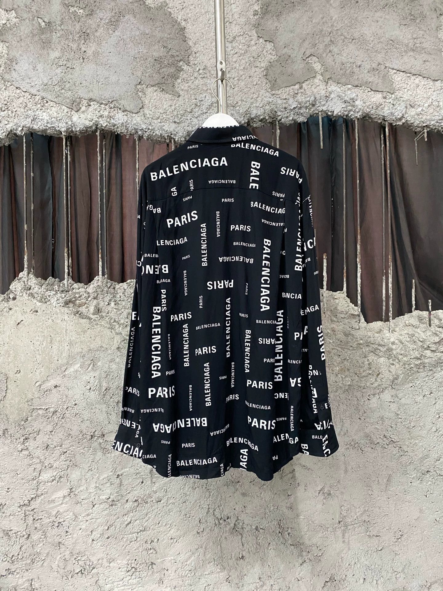 Balenciaga Balenciaga women’s long sleeve shirt FR 34 new Size XS / US 0-2 / IT 36-38 - 2 Thumbnail