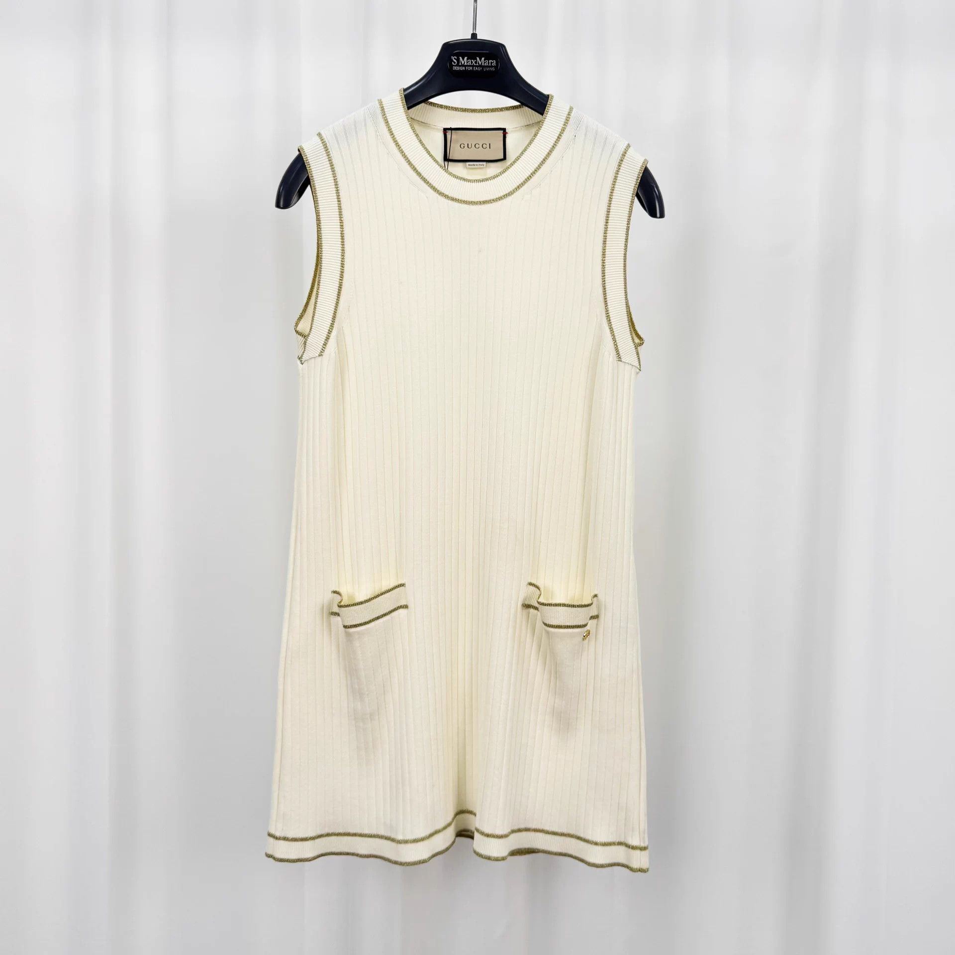 Gucci Gucci GG gold thread knit XS dress Size XS / US 0-2 / IT 36-38 - 1 Thumbnail