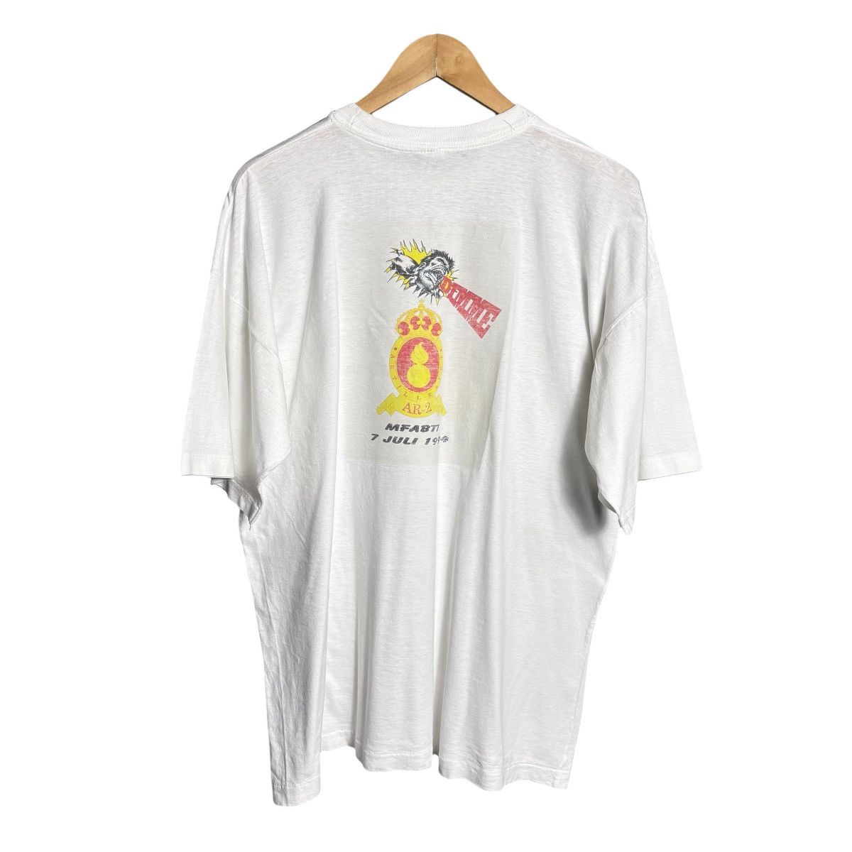 Vintage Vintage 90s The Punisher Marvel Comics Military T-Shirt Size US XL / EU 56 / 4 - 2 Thumbnail