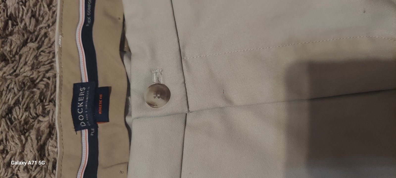Dockers DOCKERS Men's Signature Khaki Lux Cotton Stretch Athletic F Size US 34 / EU 50 - 7 Thumbnail