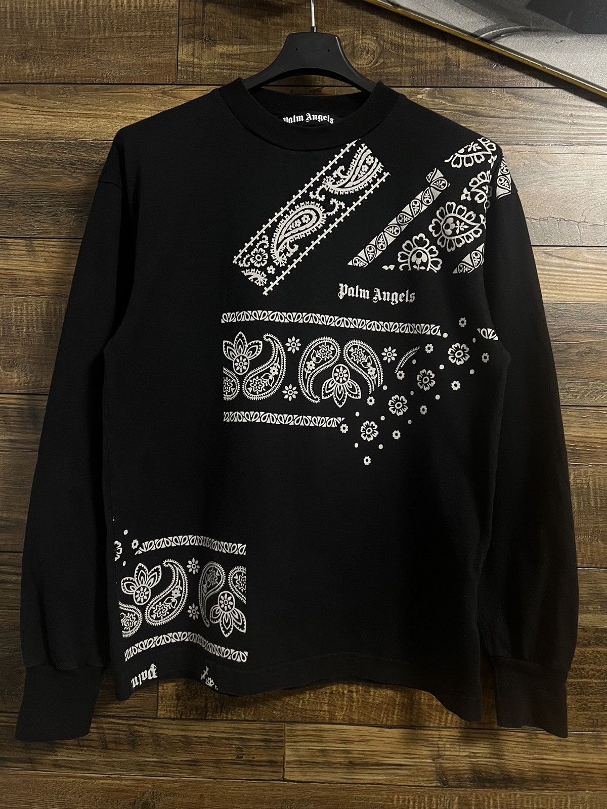 Palm Angels PALM ANGELS Bandana Paisley Logo Printed Long Sleeve Tee Size US S / EU 44-46 / 1 - 2 Thumbnail