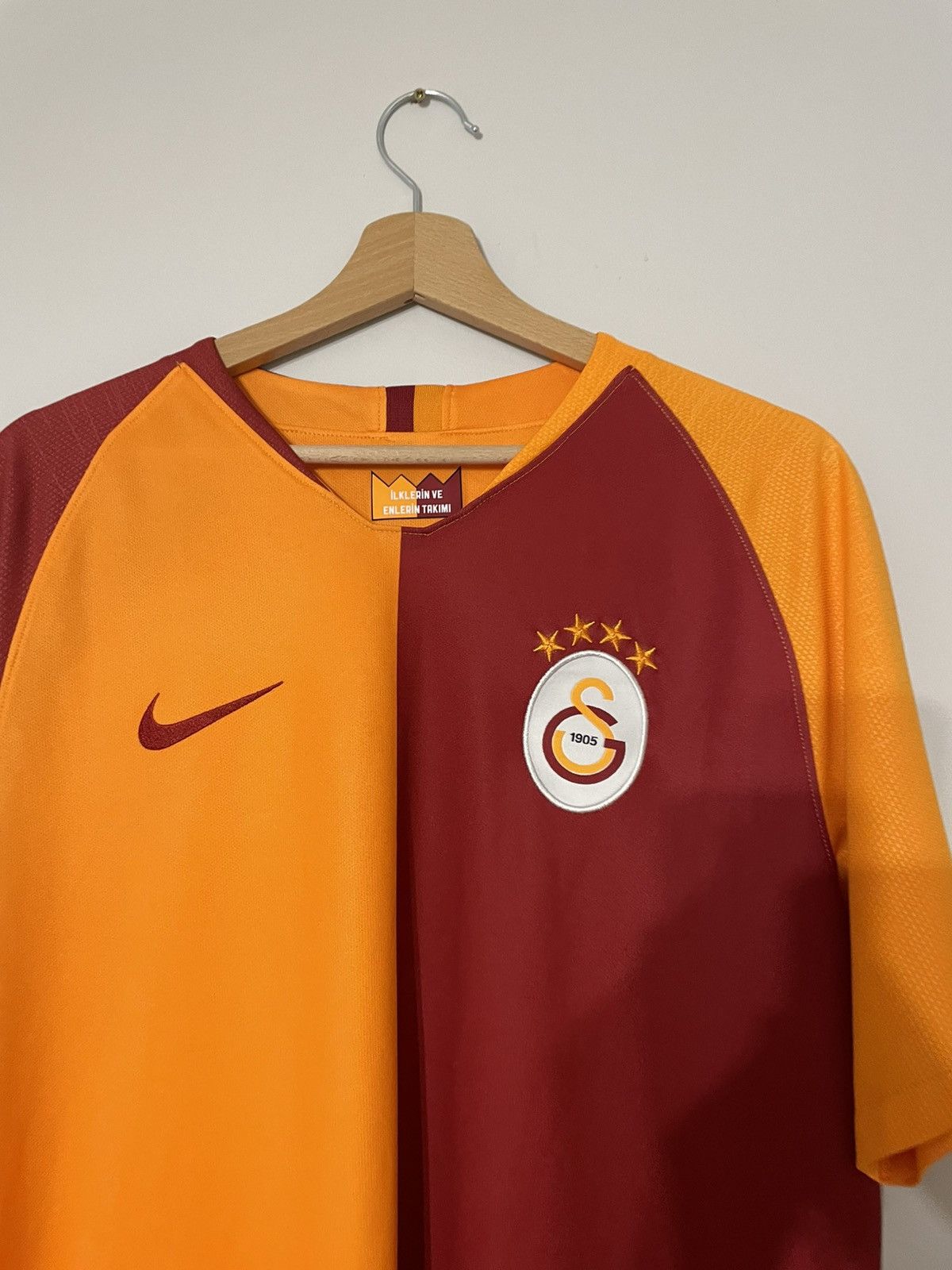 Nike Jeresey nike Galatasaray 2018 Size US L / EU 52-54 / 3 - 2 Thumbnail
