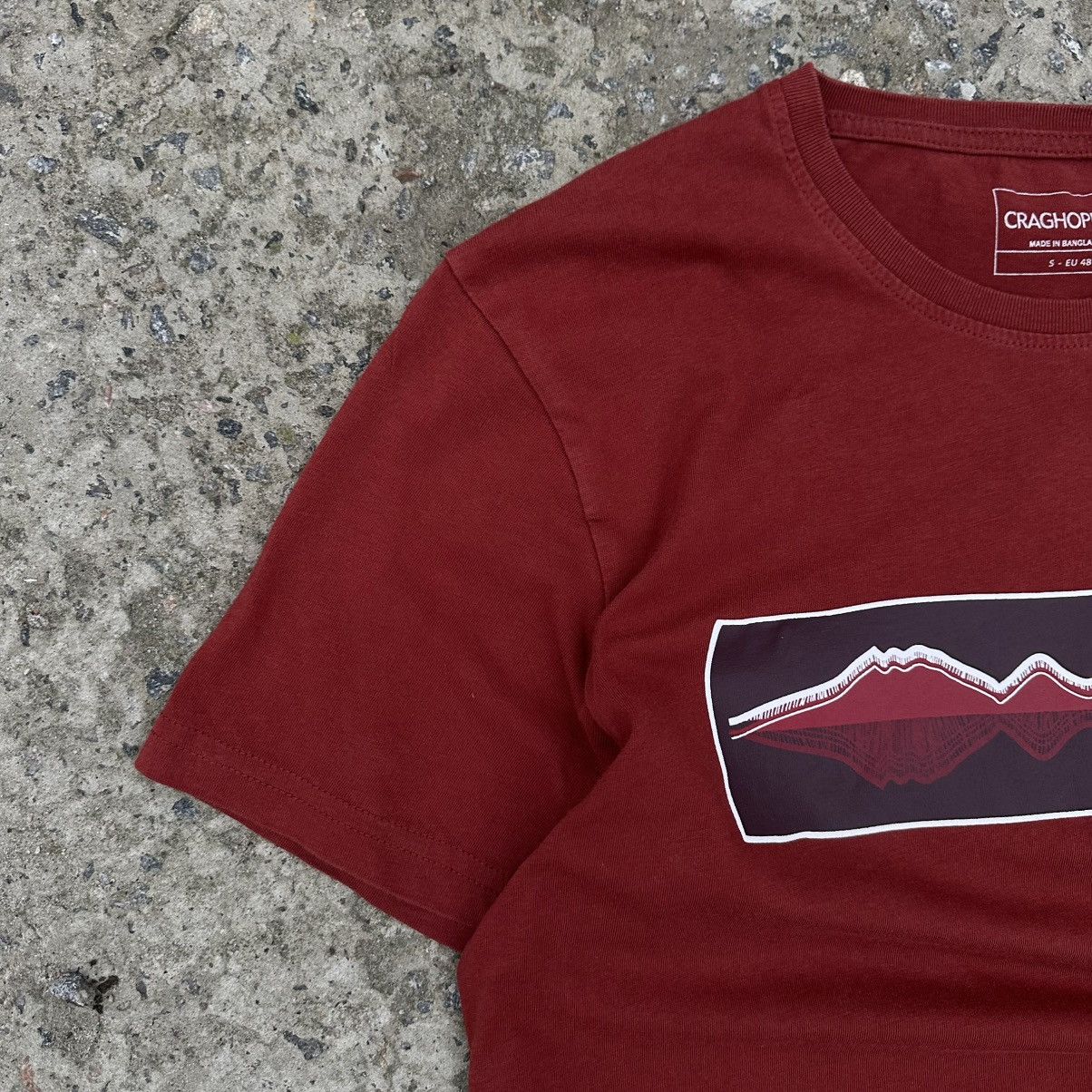 LIV Outdoor Vintage Graghoppers T-shirts Big Logo Outdoor Live Y2K 00s Size US S / EU 44-46 / 1 - 3 Thumbnail