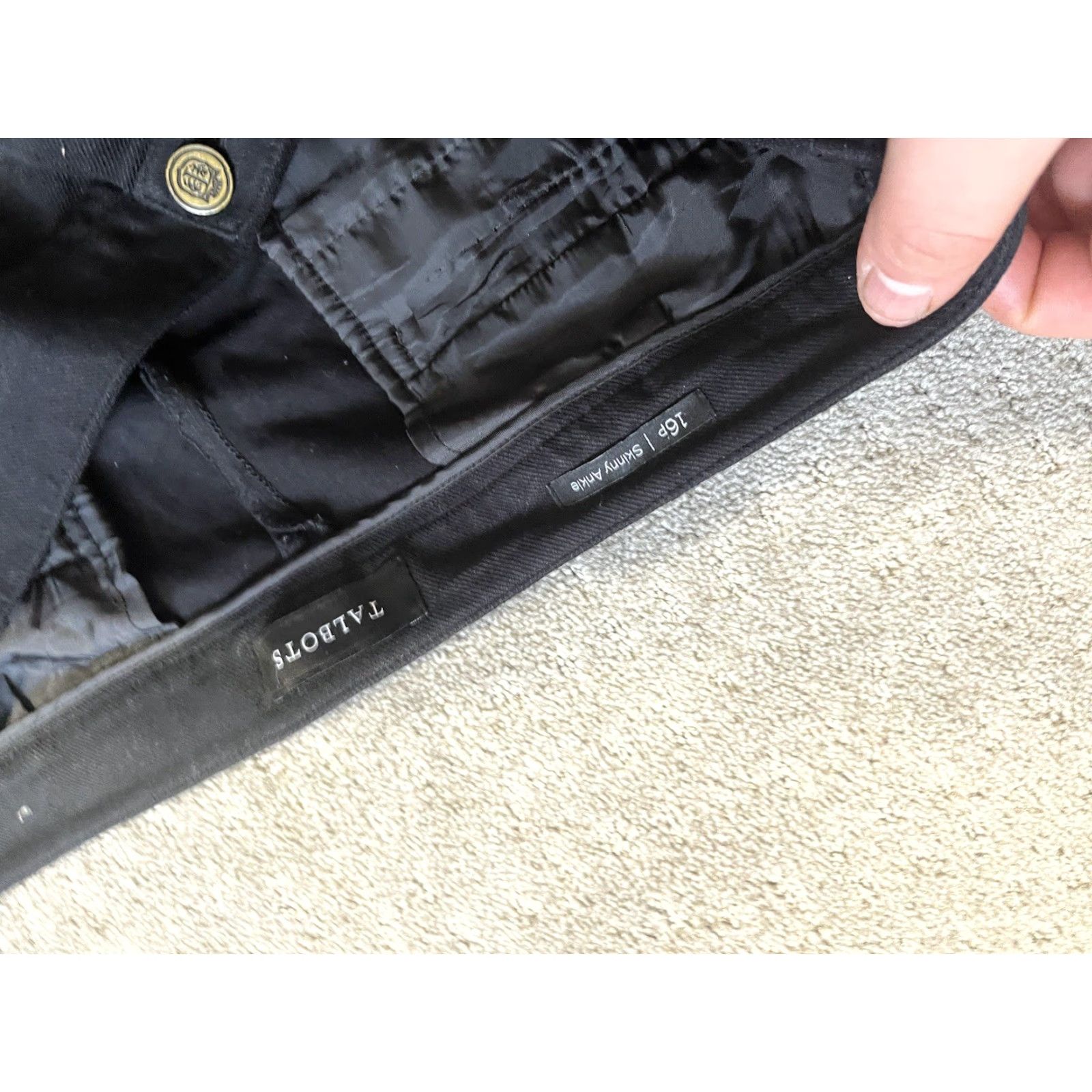 Talbots VINTAGE Talbots Pants Womens 16P Petite Black Ankle Skinny Stretch Pull On Office Workwear Casual Formal 28in Inseam Womens Size 38" / US 16 / IT 52 - 5 Thumbnail