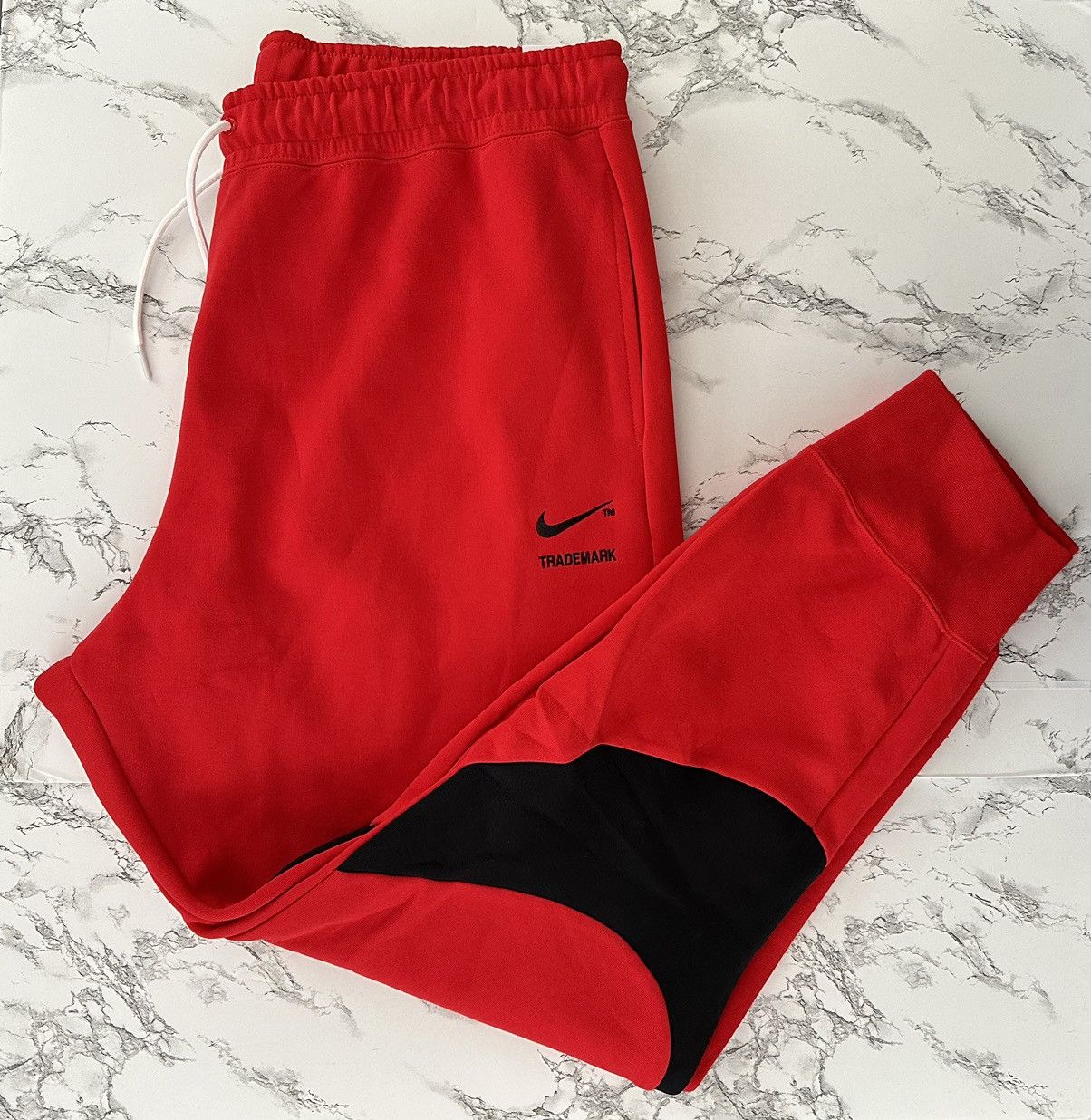 image of Nike Sportswear Tech Fleece Swoosh Jogger Pants Red Black, Men's (Size 38)