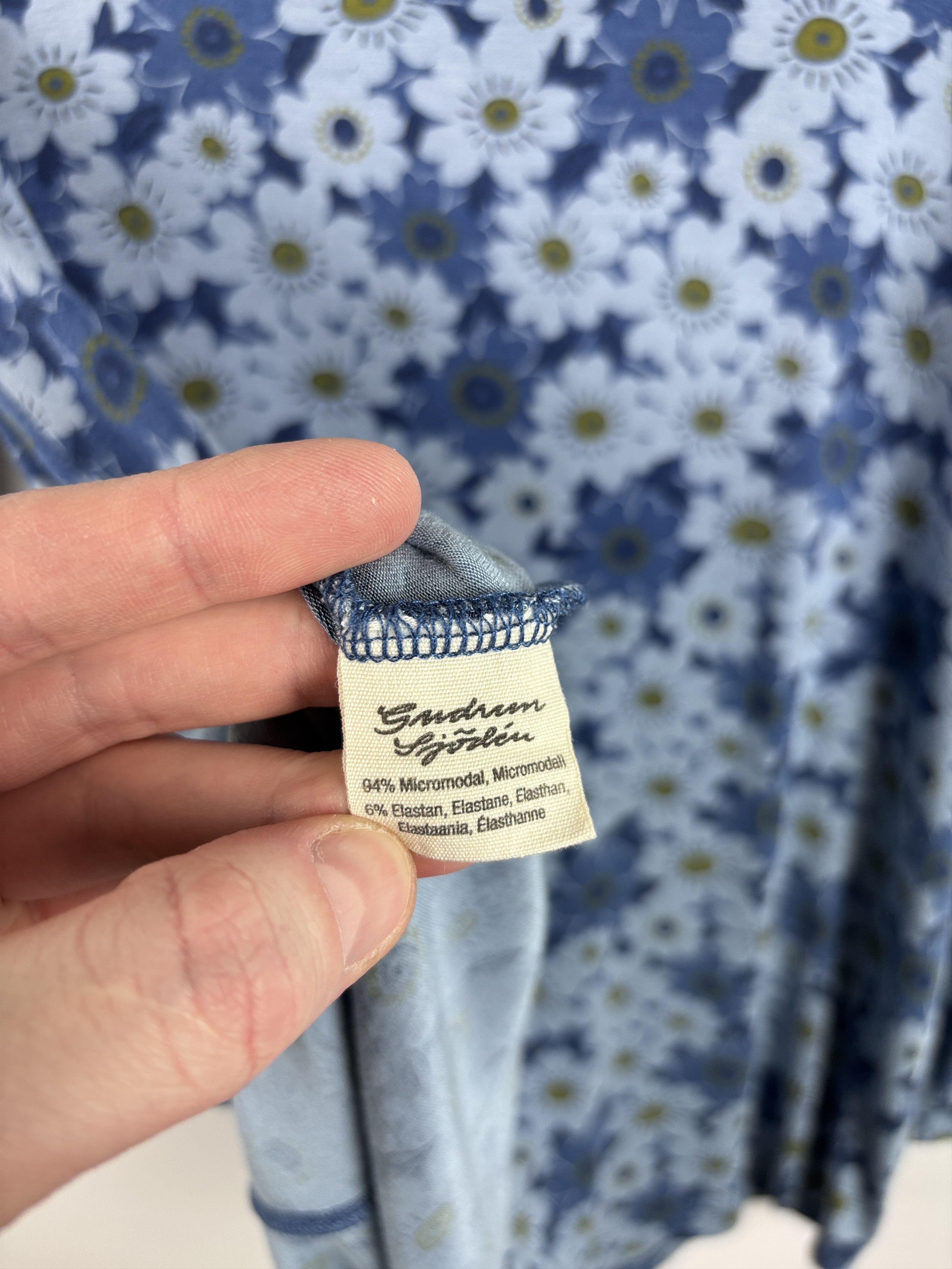 Gudrun Sjoden Womens Gudrun Sjoden Floral Cardigan Micromodal Blue Size S Size S / US 4 / IT 40 - 8 Thumbnail