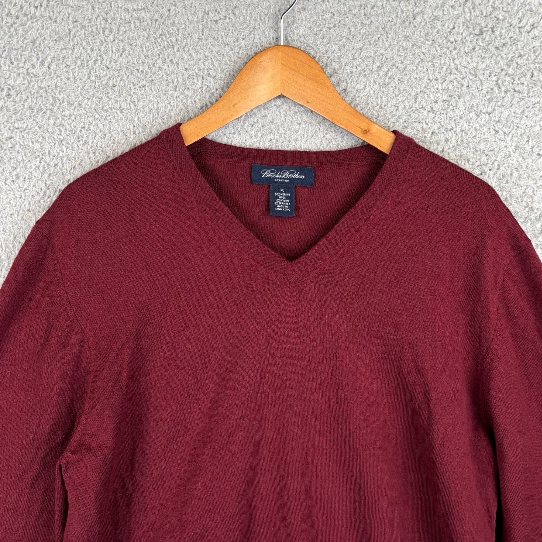 Brooks Brothers Brooks Brothers Sweater Men's XL V-Neck Burgundy Wool Blend Knit Pullover Regular Fit Long Sleeve Size US XL / EU 56 / 4 - 4 Thumbnail