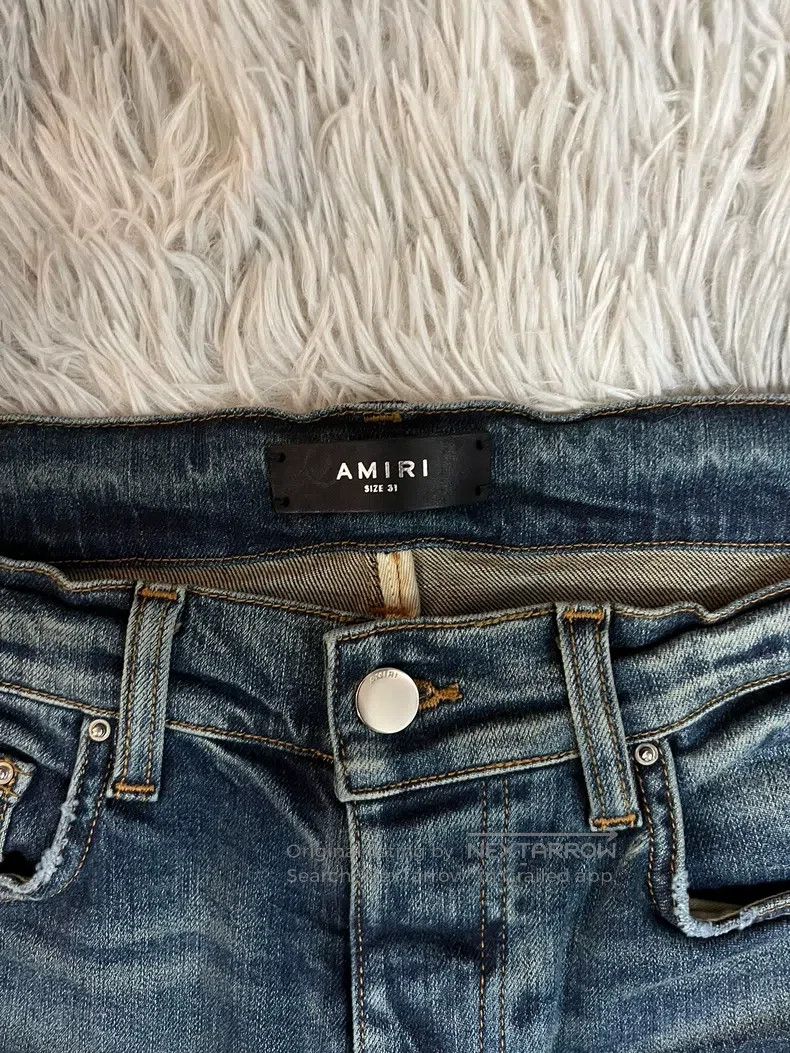 Amiri Amiri Single knee destroyed dark blue destroyed denim pant Size US 30 / EU 46 - 2 Thumbnail