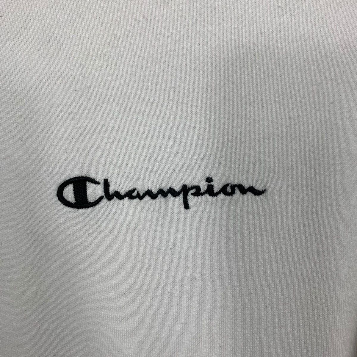 Champion CHAMPION Embroidery Center Logo White Sweatshirt #1579-C71 Size US M / EU 48-50 / 2 - 8 Thumbnail