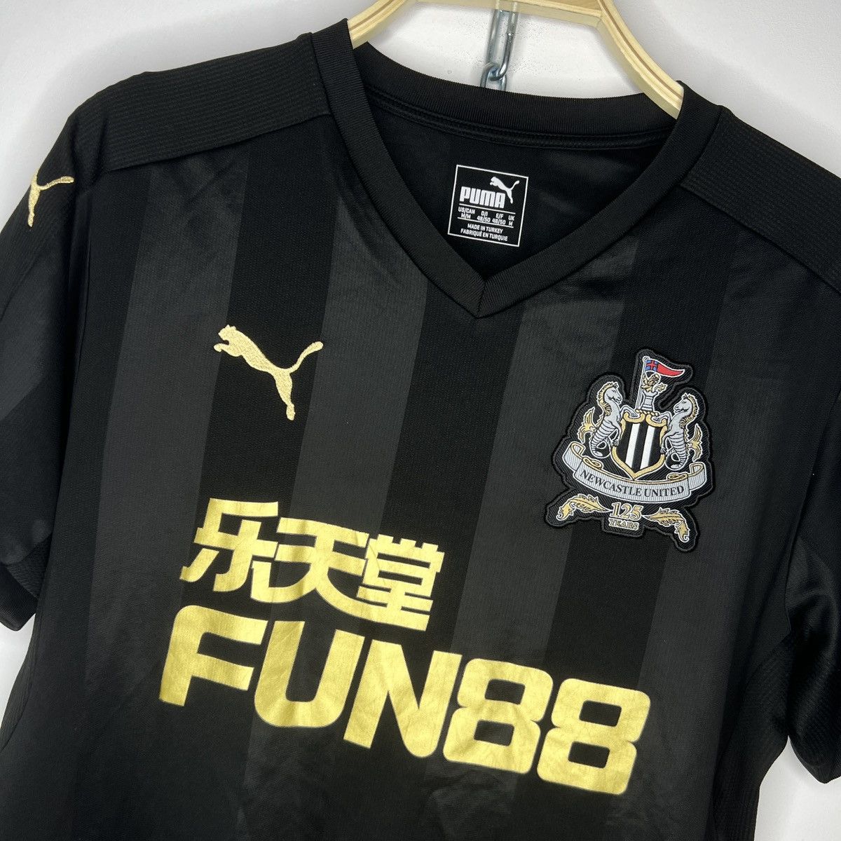 Puma × Vintage Puma Newcastle United Home Soccer Jersey Tshirt Tee Black Size US M / EU 48-50 / 2 - 4 Thumbnail