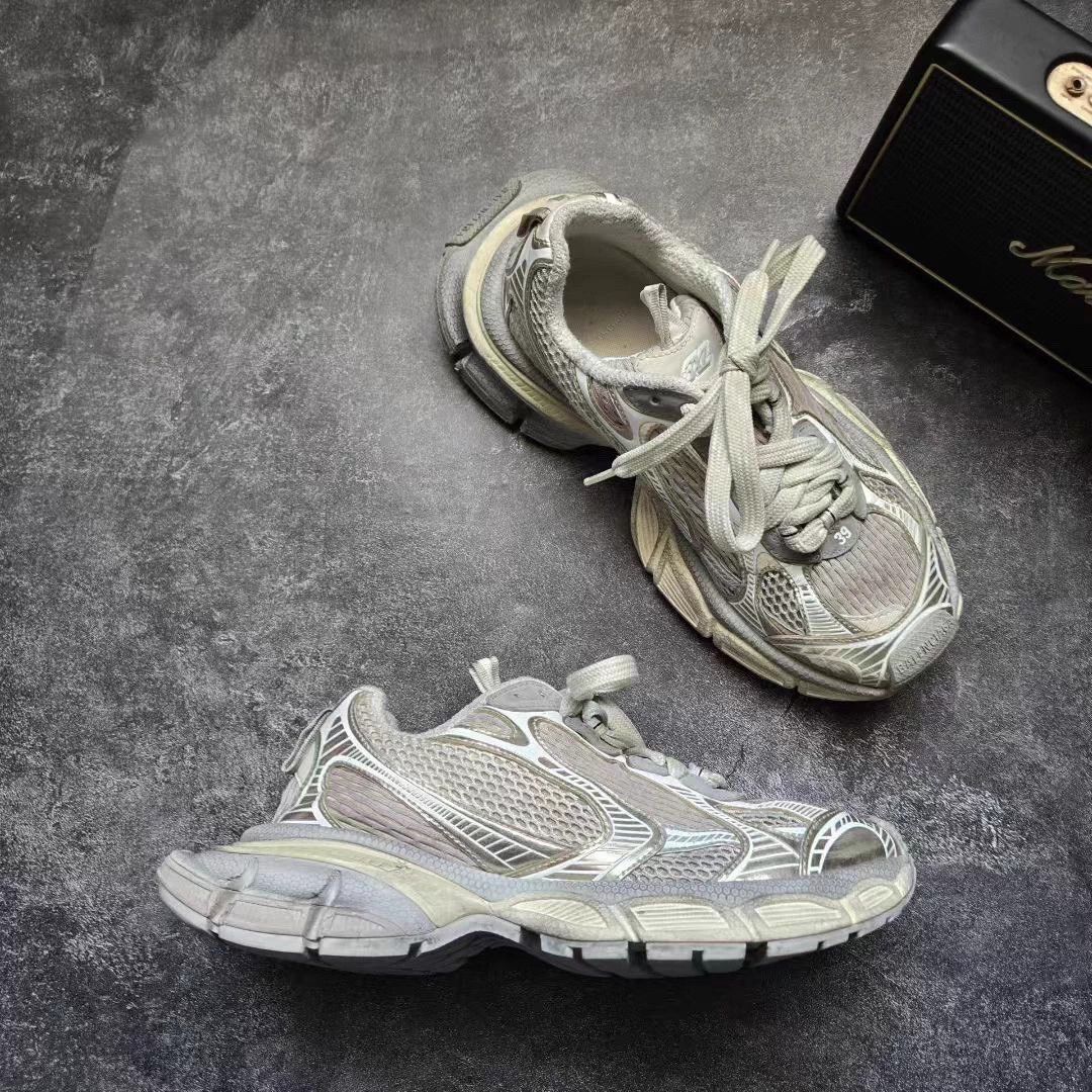 Balenciaga BALENCIAGA 3XL Light Beige 39 98 New Original Box Size US 6 / IT 36 - 6 Thumbnail