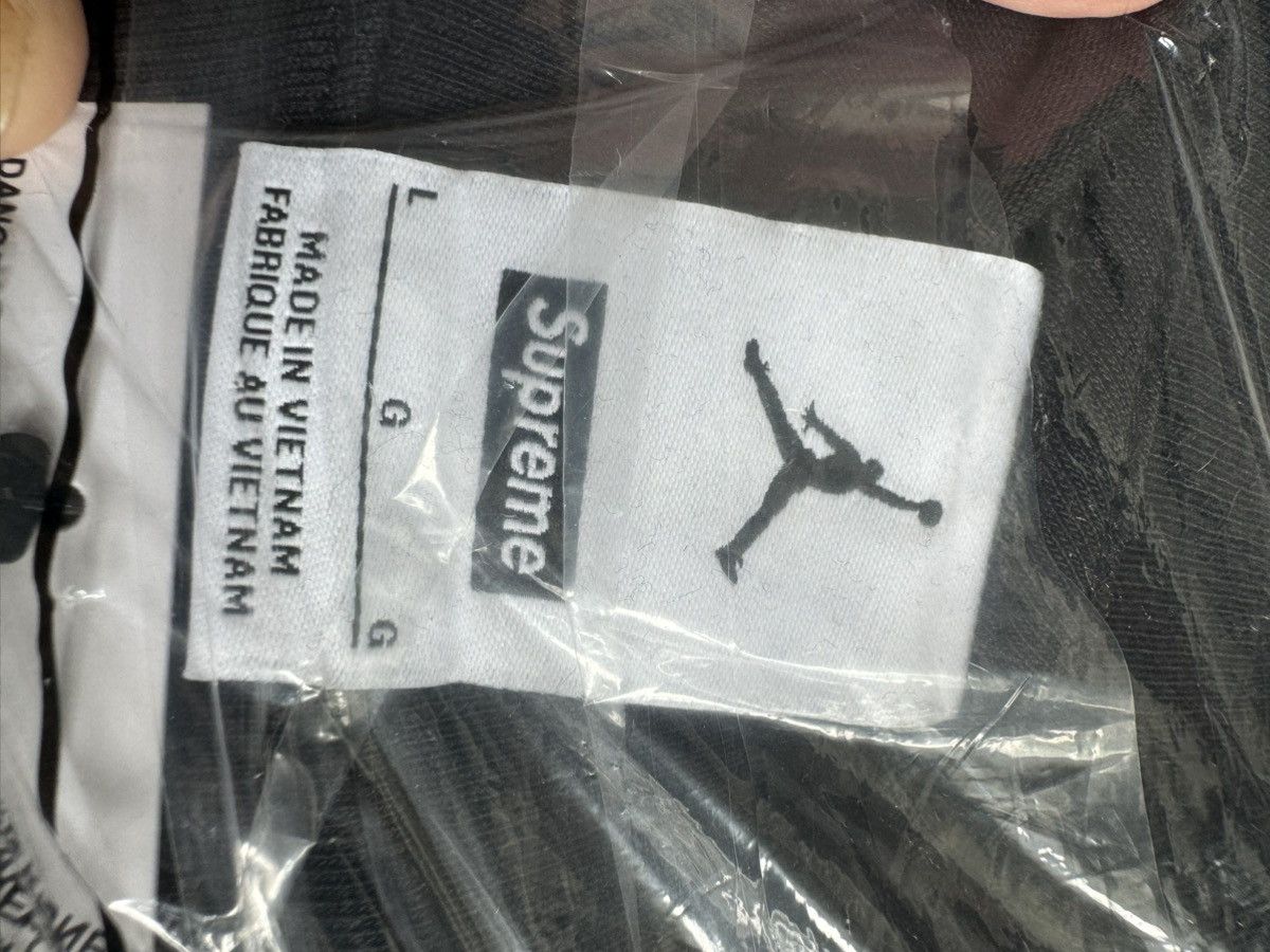Jordan Brand × Supreme Supreme x Jordan “Biggie” T shirt Size US L / EU 52-54 / 3 - 7 Thumbnail