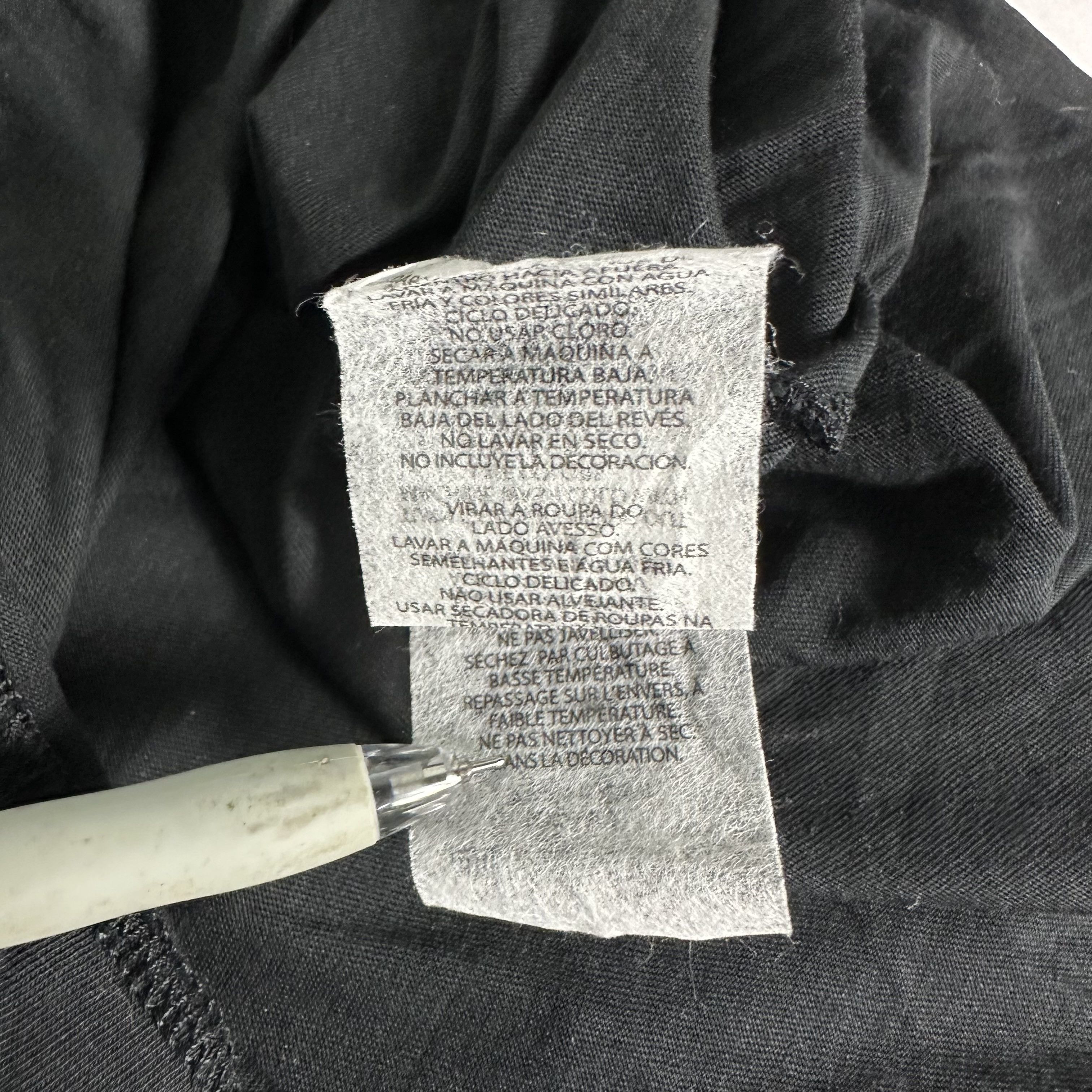 Armani × Armani Exchange 🔥RARE🔥Vintage AX Armani Exchange Rhinestone Wing T-shirt Size US M / EU 48-50 / 2 - 7 Thumbnail