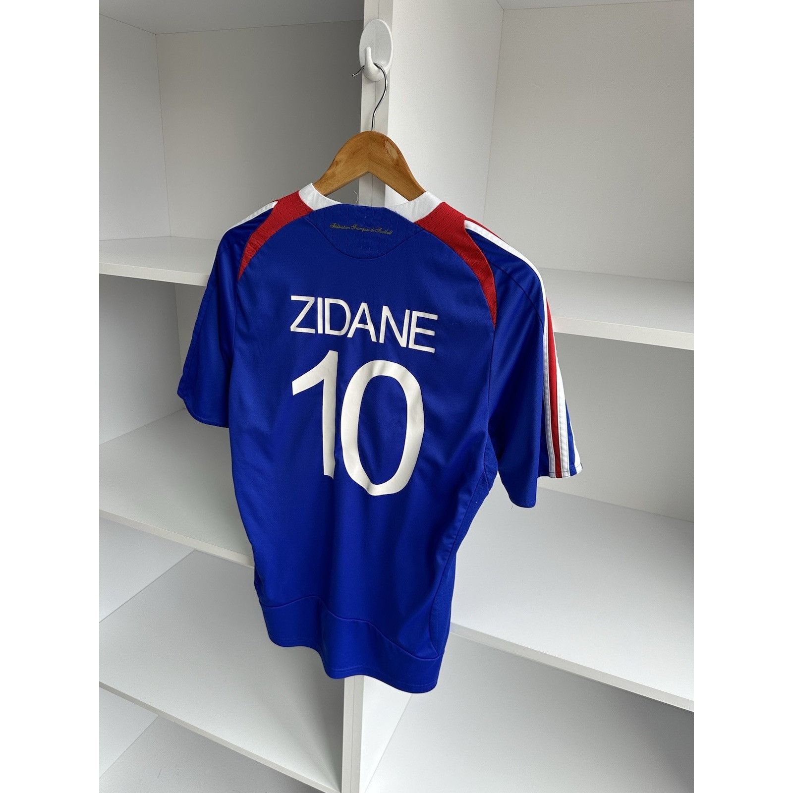 Adidas ZIDANE FRANCE 2007 2008 HOME SHIRT FOOTBALL SOCCER JERSEY AD Size US M / EU 48-50 / 2 - 2 Thumbnail