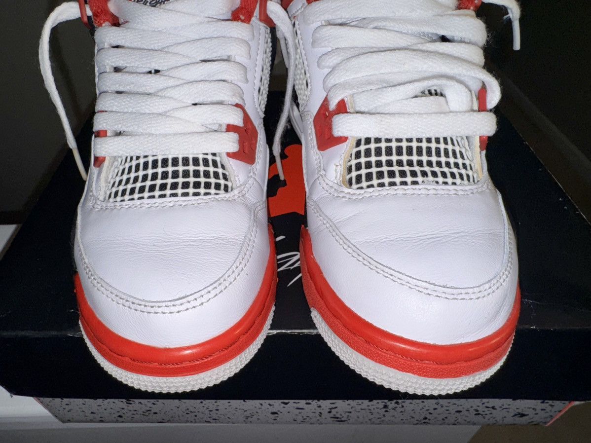Jordan Brand Jordan 4 Retro - Fire Red (2020) Size US 6 / IT 36 - 8 Thumbnail