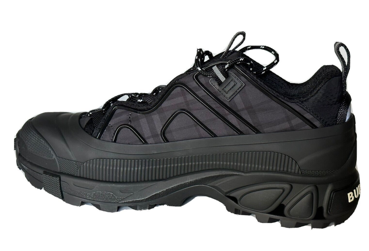 o1bs11s0923 Sneakers in Dark Charcoal