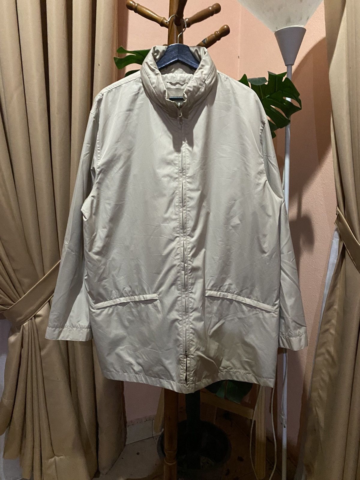 Givenchy Vintage Monsieur Givenchy Beige Windbreaker Jacket Japan Size US M / EU 48-50 / 2 - 3 Thumbnail