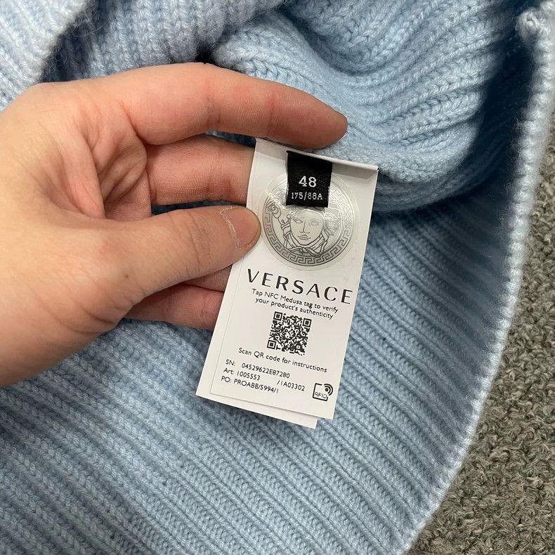 Versace Versace Blue pin sweater Size S / US 4 / IT 40 - 5 Thumbnail