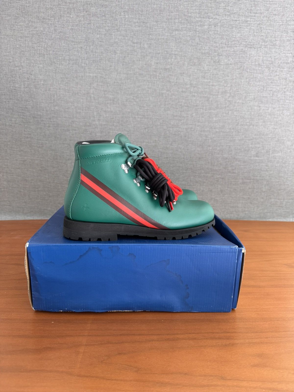 Noah Noah x Merrell Wilderness Legend WP Boots – Green – Size 9.5 Size US 9.5 / EU 42-43 - 1 Thumbnail