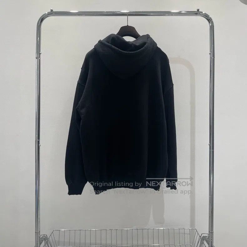 Balenciaga Balenciaga Letter love black destroyed hoodie Size US M / EU 48-50 / 2 - 2 Thumbnail