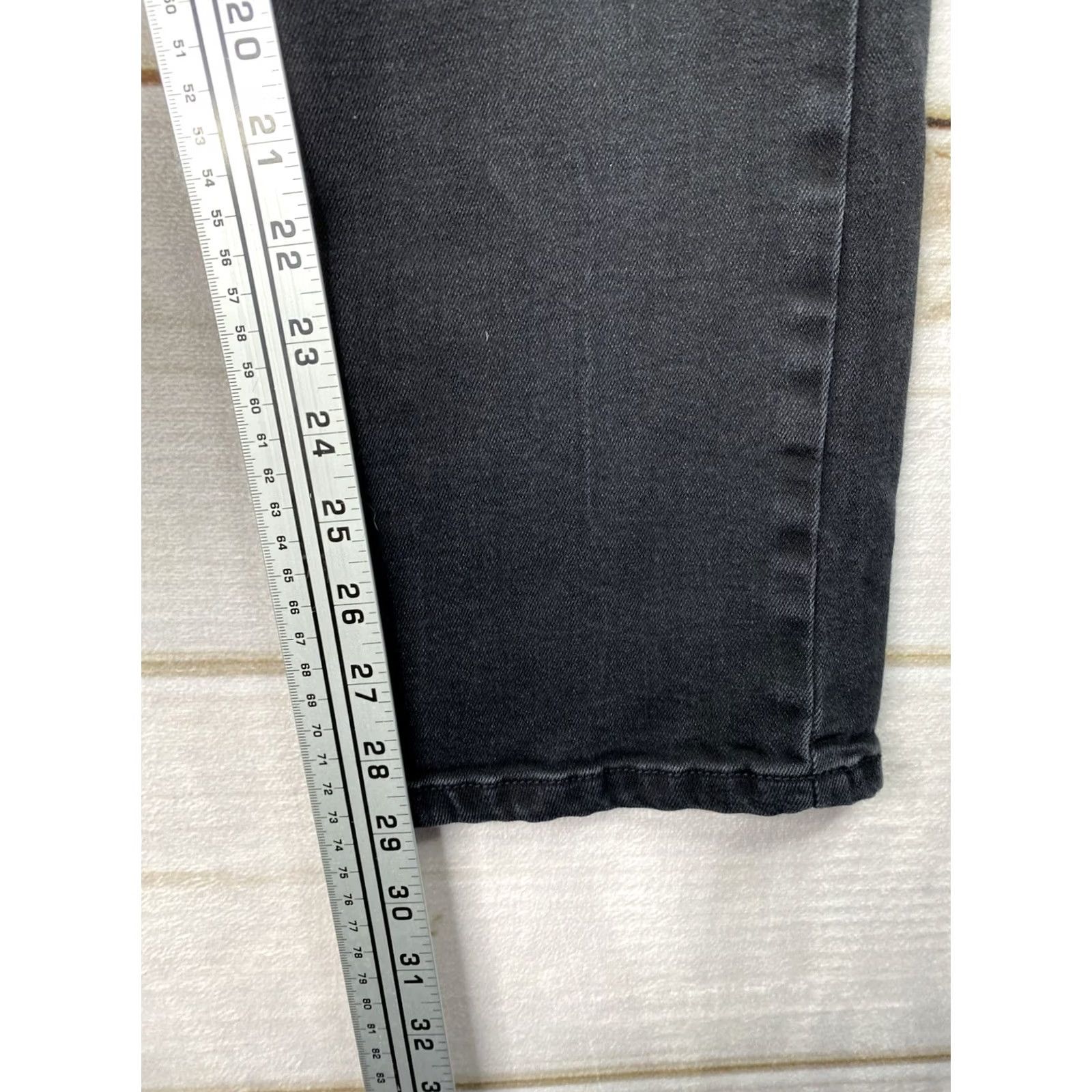 Vintage St. John's Bay Jeans Womens 10 Straight Black Mid Rise Stretch 5-Pocket Denim Cotton Blend 28.5 In Inseam Casual Everyday Womens Size 32" / US 10 / IT 46 - 6 Thumbnail