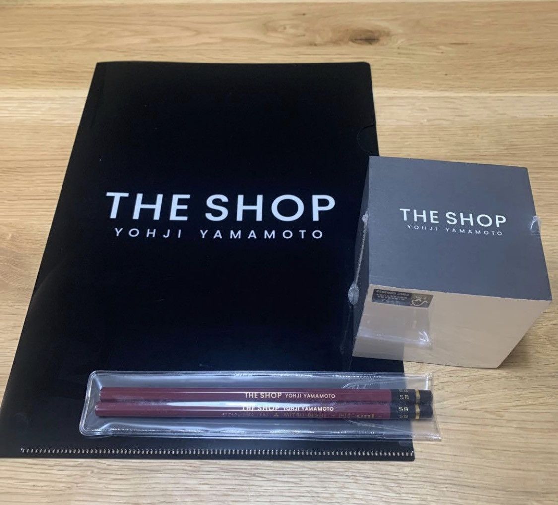Yohji Yamamoto Yohji Yamamoto memo pad pencils clear file set Size ONE SIZE - 1 Thumbnail
