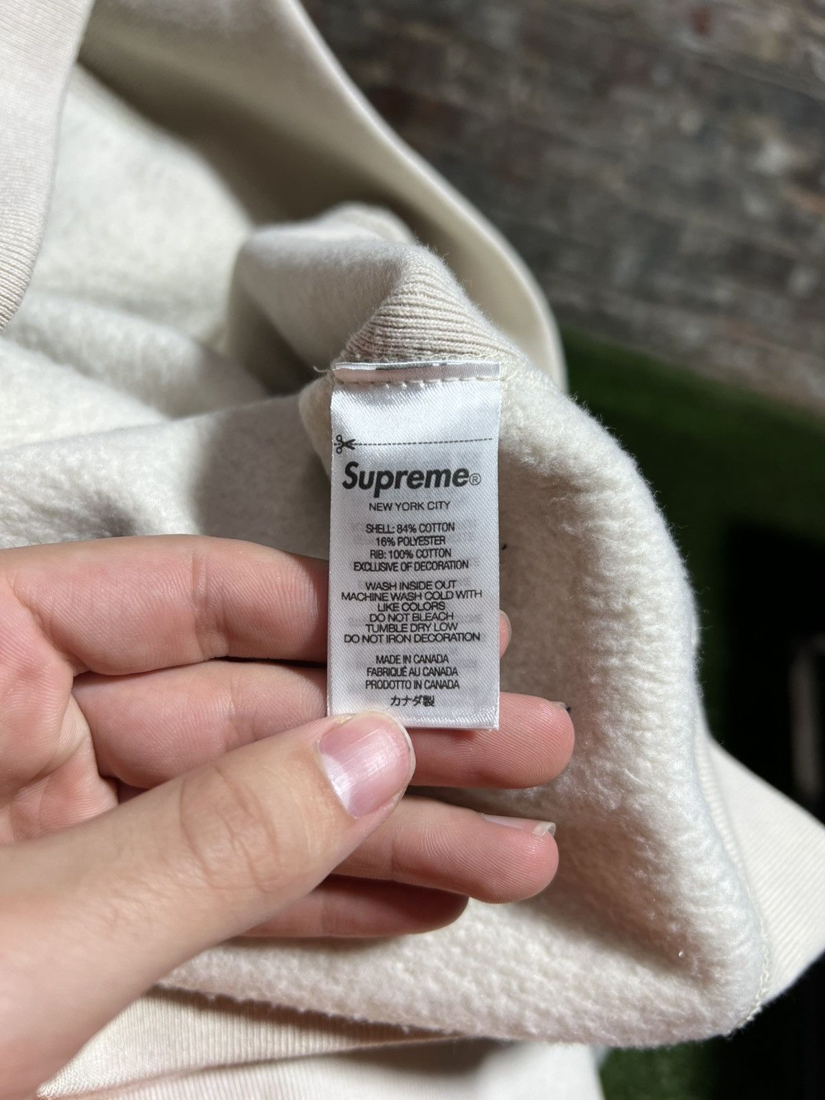 Supreme Supreme Cream Box Logo Hoodie Size US S / EU 44-46 / 1 - 5 Thumbnail