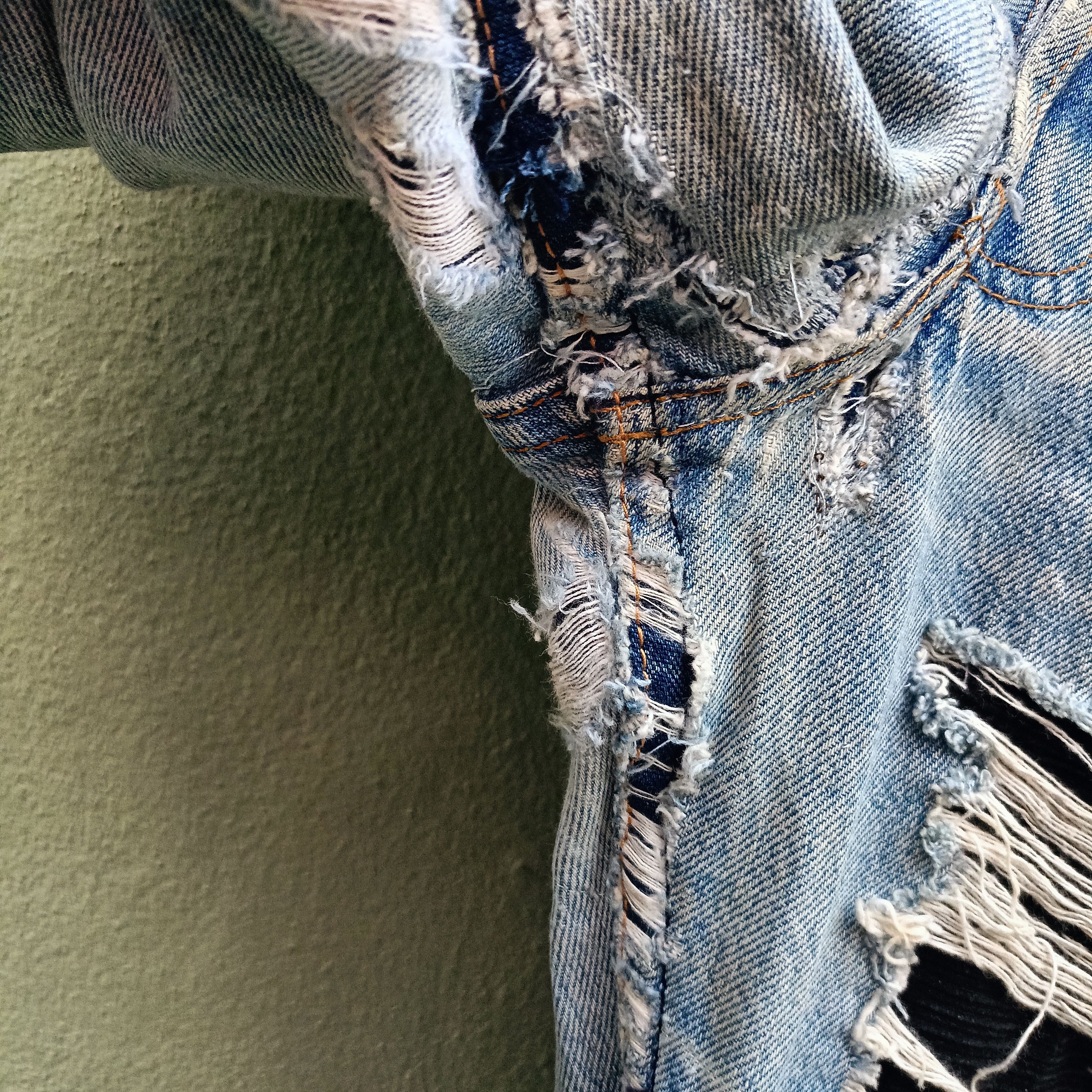 Levi's Vintage Clothing Levi's 501 Distressed jeans Vintage Usa Size US 33 - 10 Thumbnail