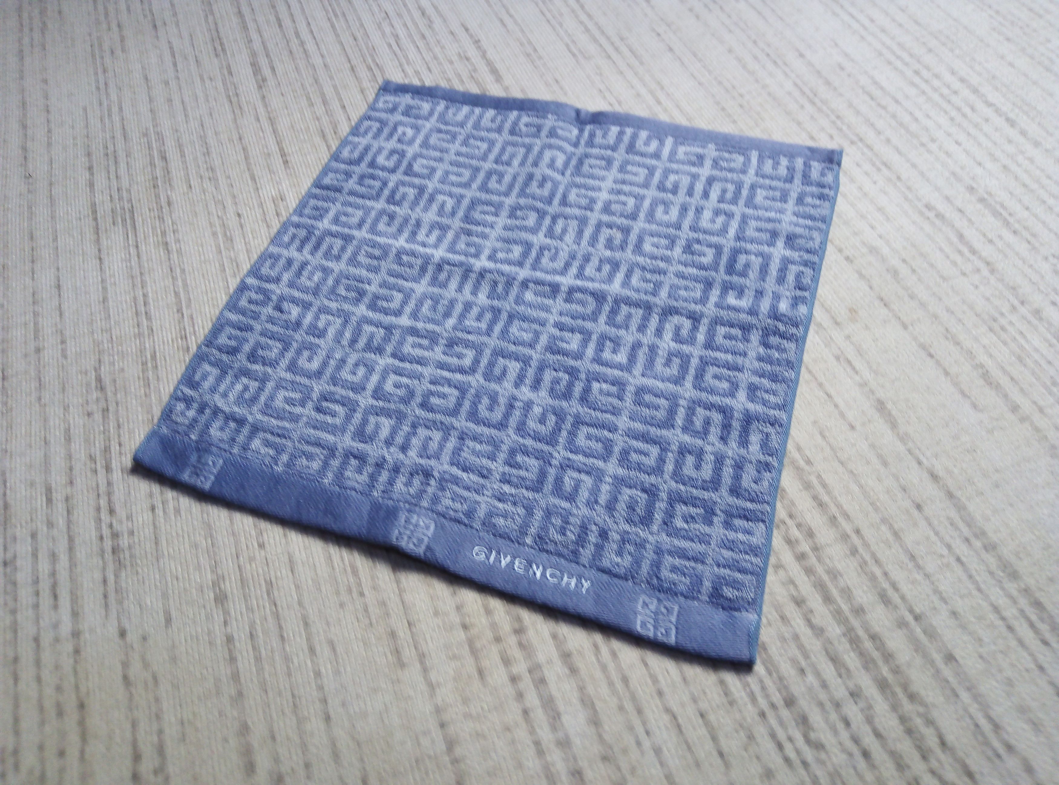 Givenchy Givenchy Monogram hand towel handkerchief gym beach Size ONE SIZE - 1 Thumbnail