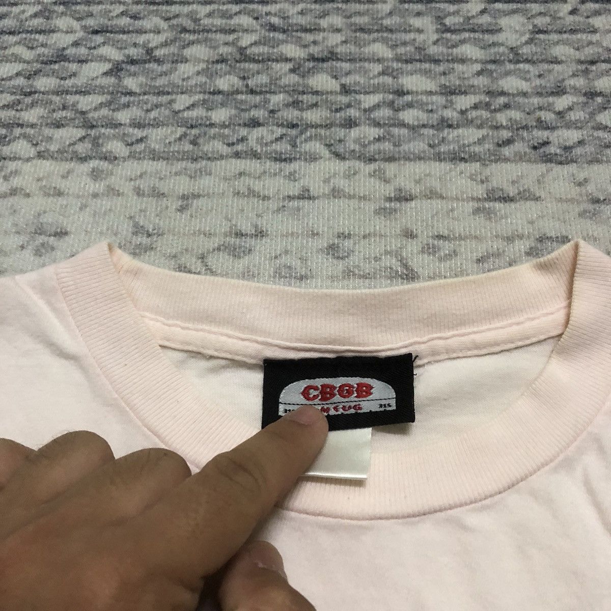 Band Tees × Vintage Rare Distressed Vintage CBGB & OMFUG Punk Tees Size US XXS / EU 40 - 13 Thumbnail