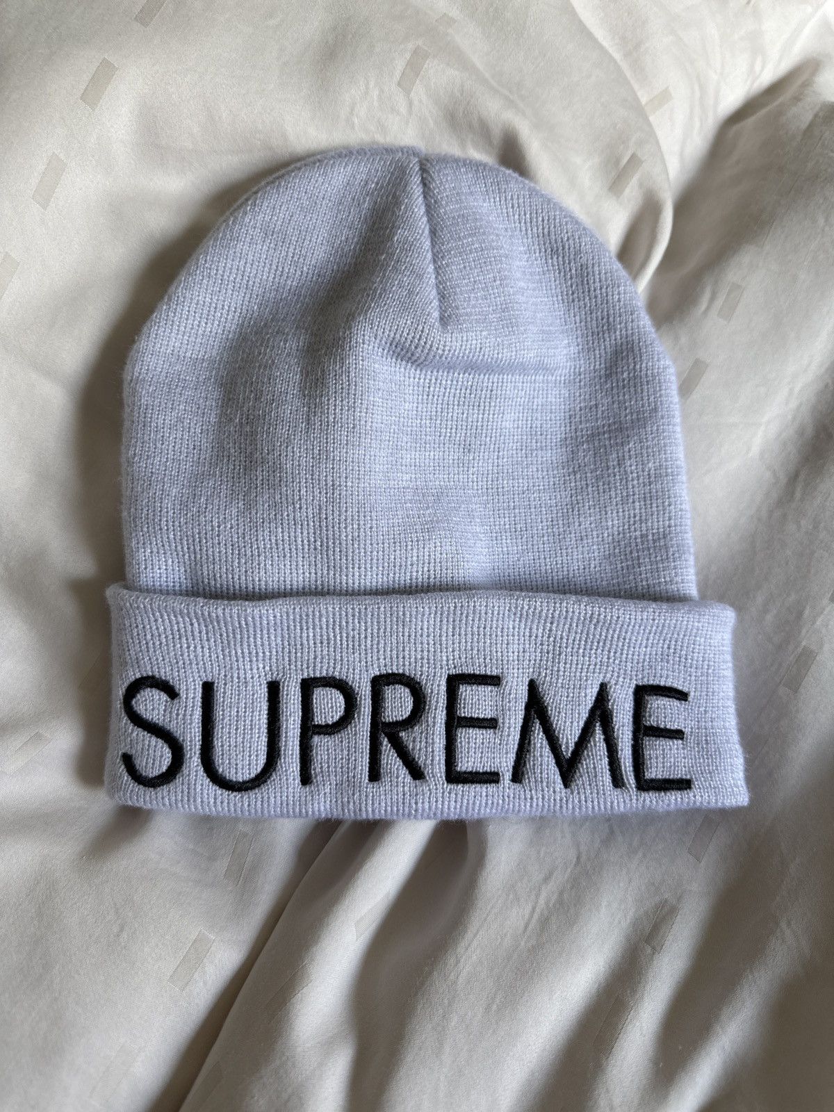 Supreme Crochet Beanie：Heather Grey 25SS Supreme Crochet Beanie (SS25) - $60