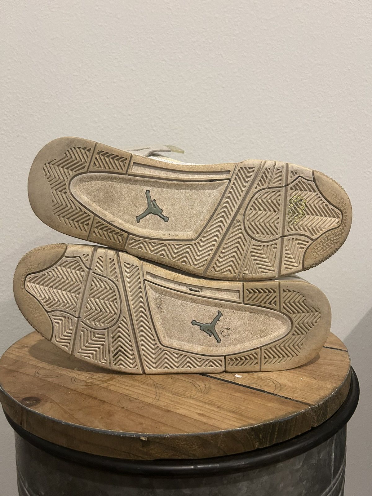 Jordan Brand Jordan 4 Linen Size US 9.5 / EU 42-43 - 6 Thumbnail