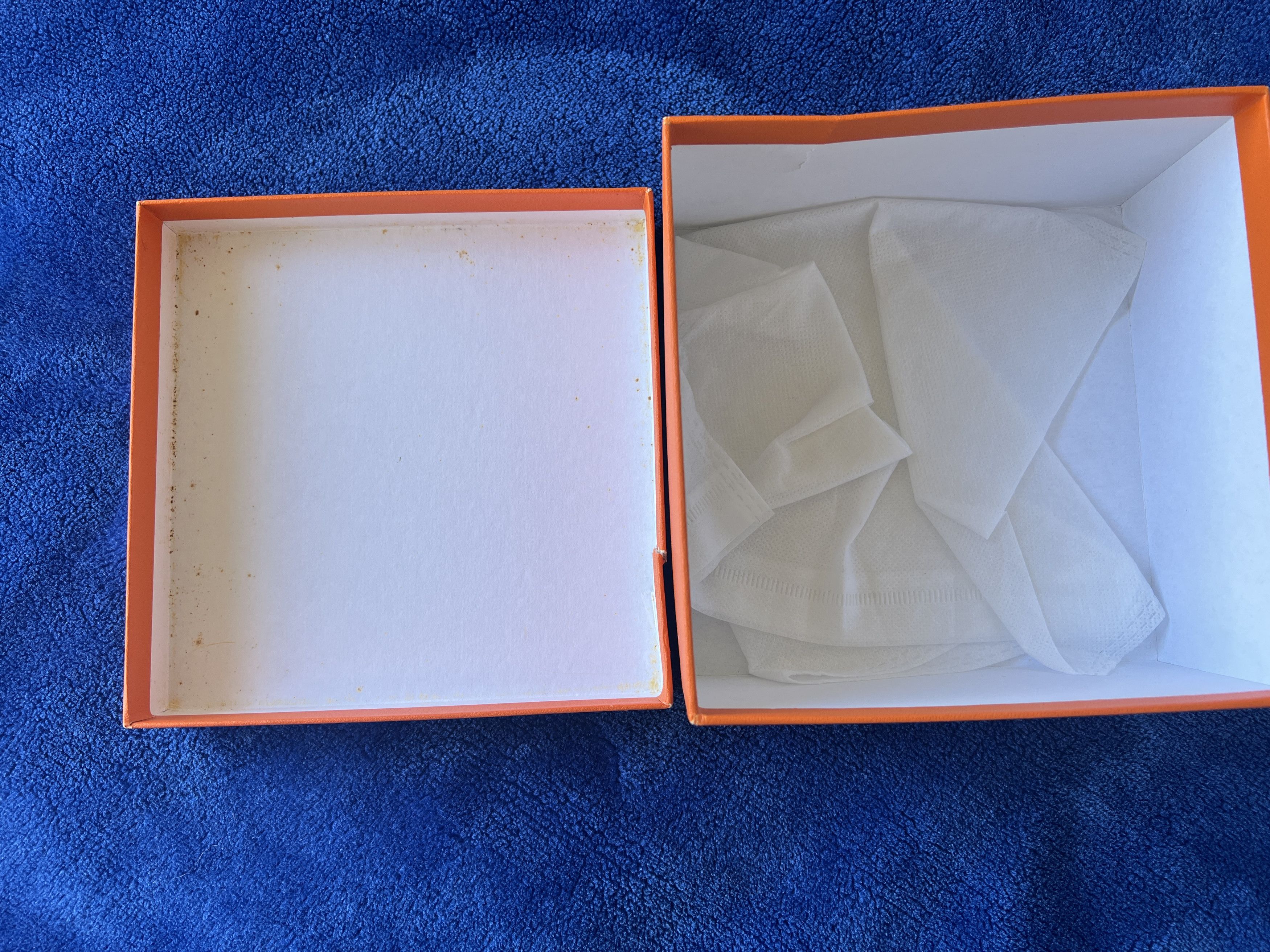 Hermes Vintage Hermès Jungle Love Maroon Scarf Carre 90 With Box Size ONE SIZE - 15 Thumbnail