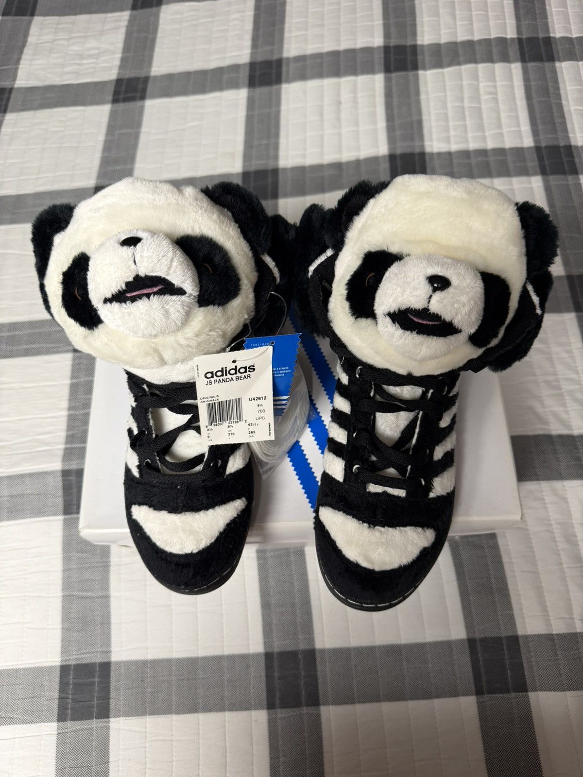 Jeremy Scott Brand New Adidas Jeremy Scott Panda Bear Size US 9 / EU 42 - 2 Thumbnail