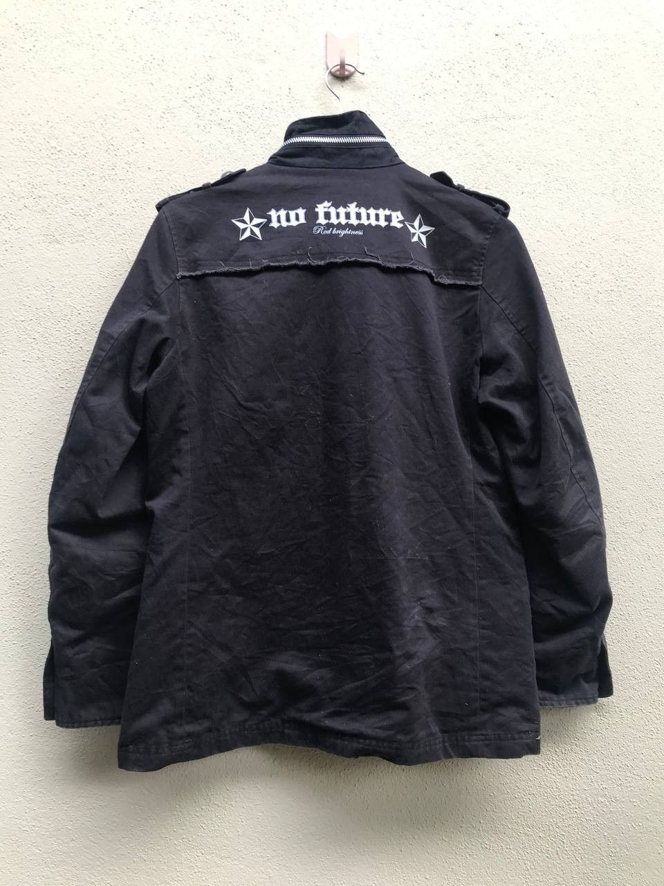 No Future × Seditionaries No Future Seditionaries Size US M / EU 48-50 / 2 - 2 Thumbnail