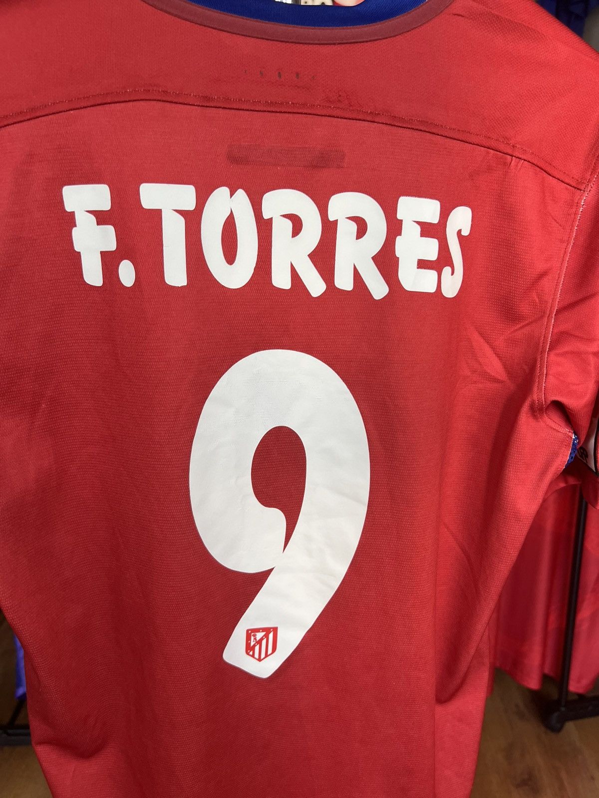 Nike Soccer Jersey Nike Atletico Madrid 2015/16 F. Torres #9 Size US L / EU 52-54 / 3 - 6 Thumbnail