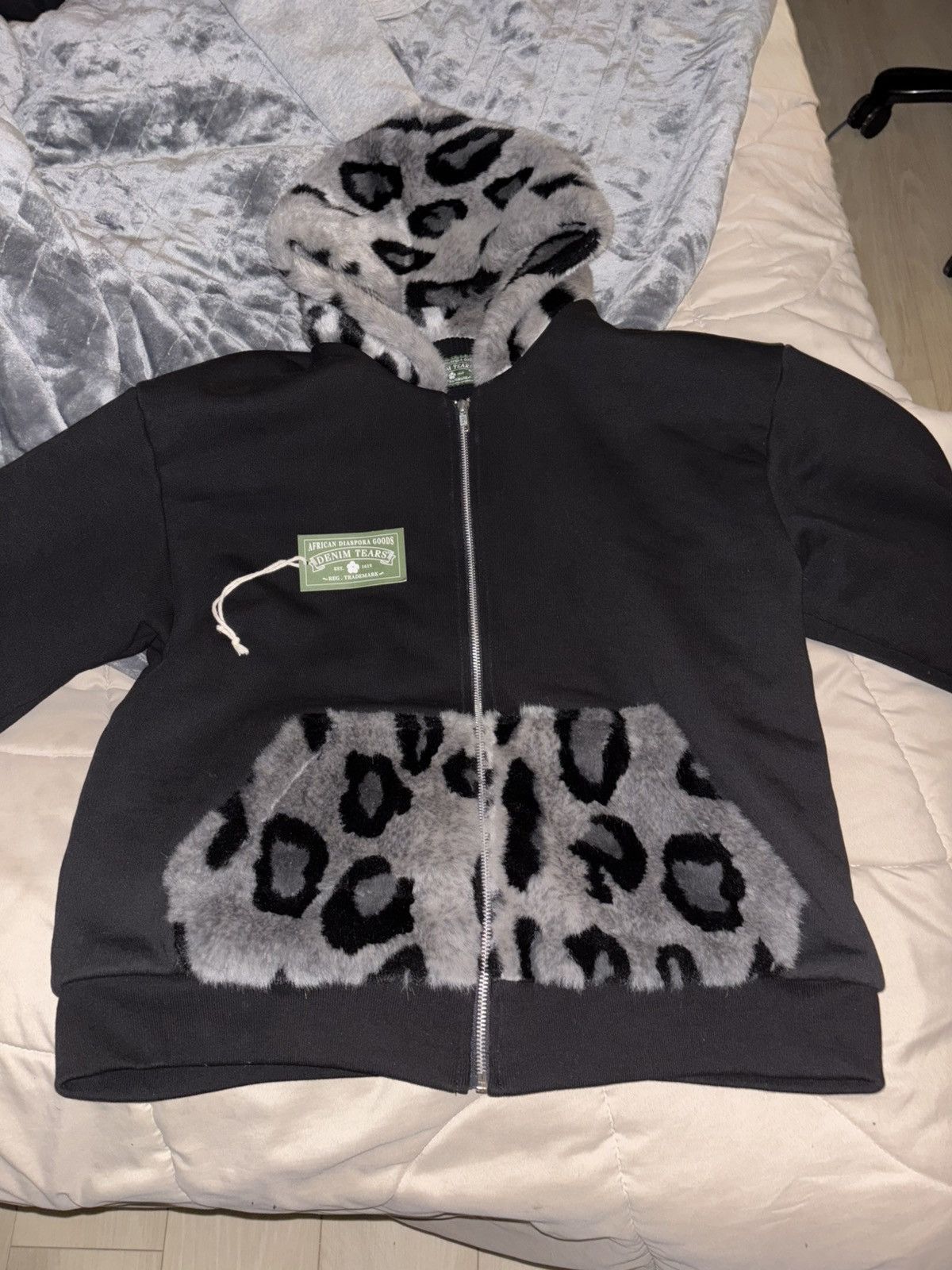 DENIM TEARS Denim Tears Panther Print Fur Zip-up Black Size US M / EU 48-50 / 2 - 1 Thumbnail