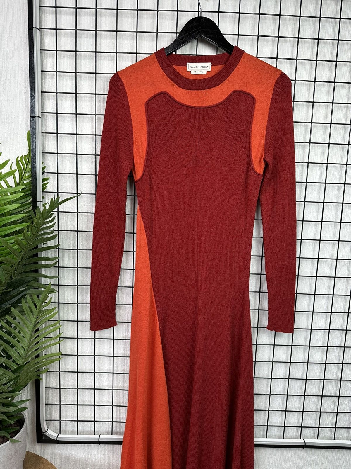 Alexander McQueen × McQ Alexander McQueen Alexander McQueen asymmetrical Maxi dress New Collections Size S / US 4 / IT 40 - 2 Thumbnail