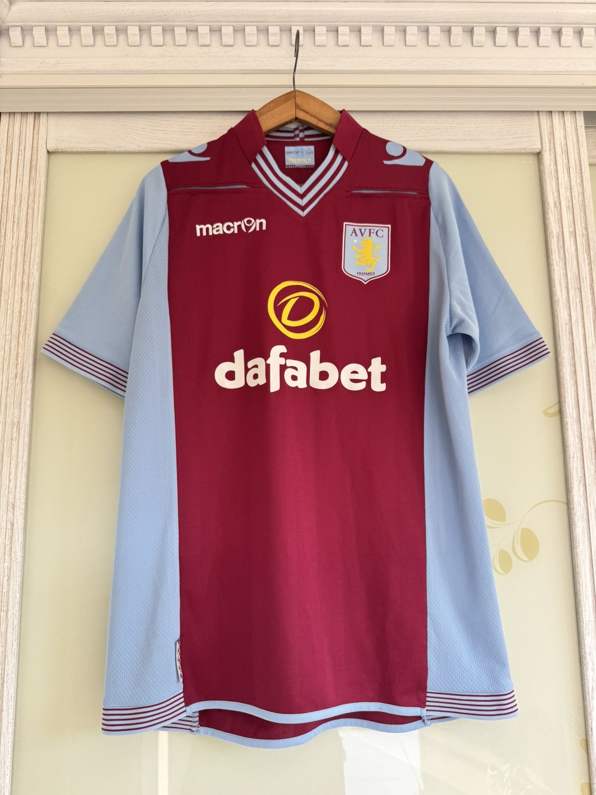 Macron Aston Villa 2013-2014 Home Soccer Jersey Football Kit Shirt Size US XL / EU 56 / 4 - 5 Thumbnail