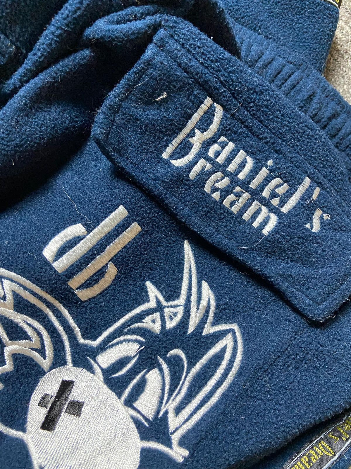 Japanese Brand × Vintage Dream Clothing Brand Fleece Pants (120) Size US 27 - 11 Thumbnail