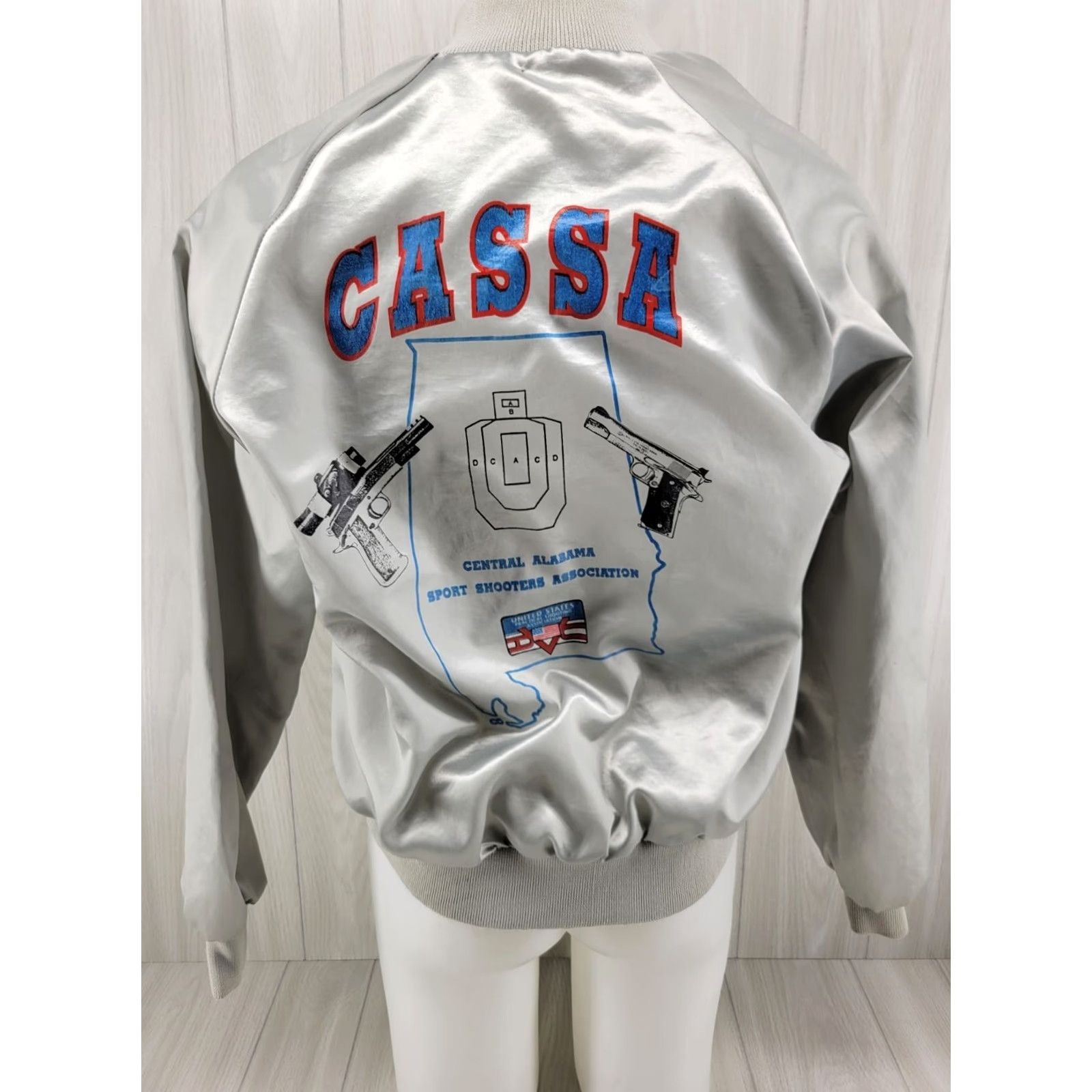 Vintage VINTAGE Stain Jacket Central Alabama Sport Shooters Association Jacket Men L Gray Windbreaker Auburn Sportswear Size US L / EU 52-54 / 3 - 2 Thumbnail