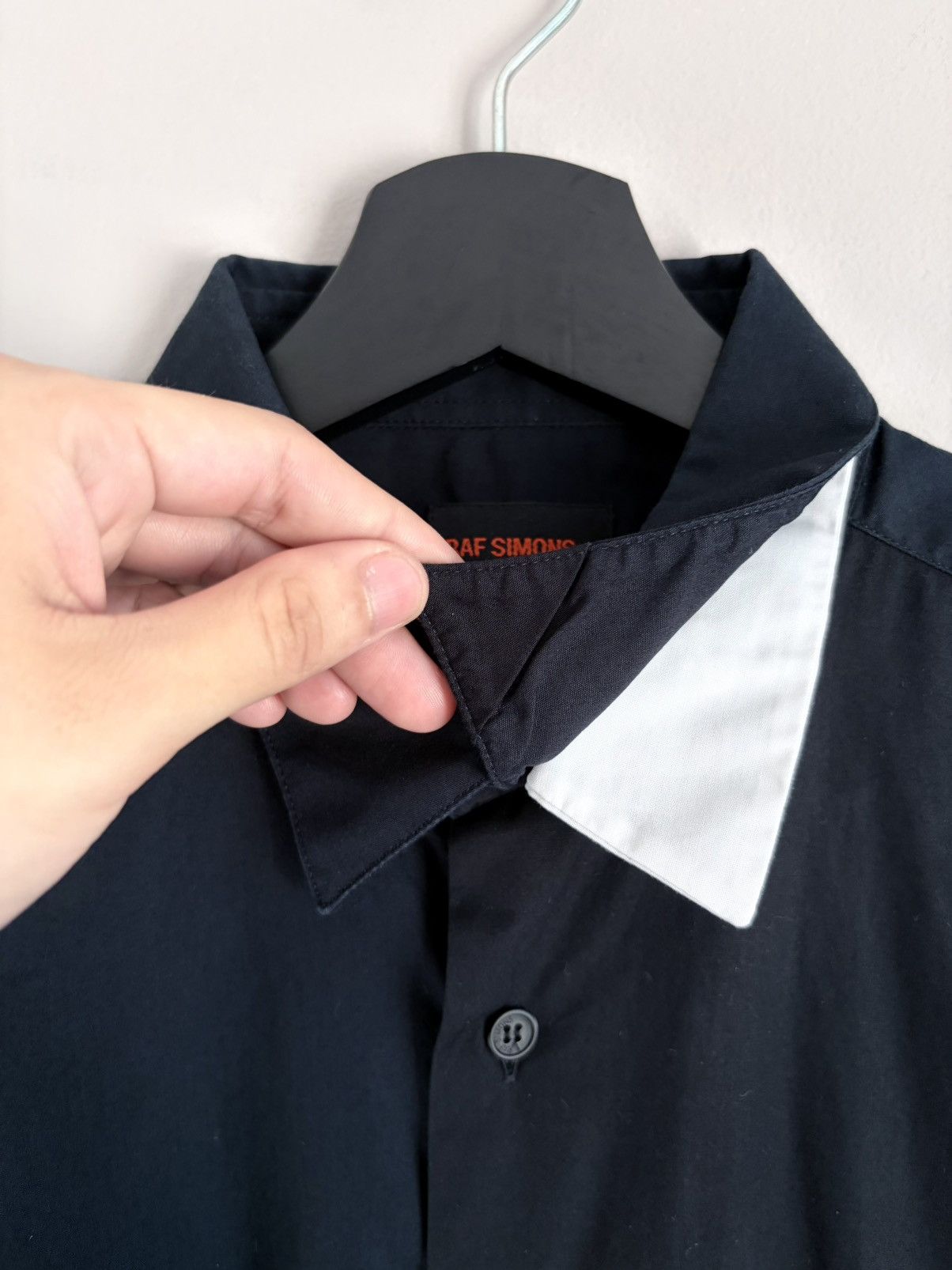 Raf Simons Raf Simons 1995 Black/ Navy Contrast Collar Shirt Size US M / EU 48-50 / 2 - 4 Thumbnail