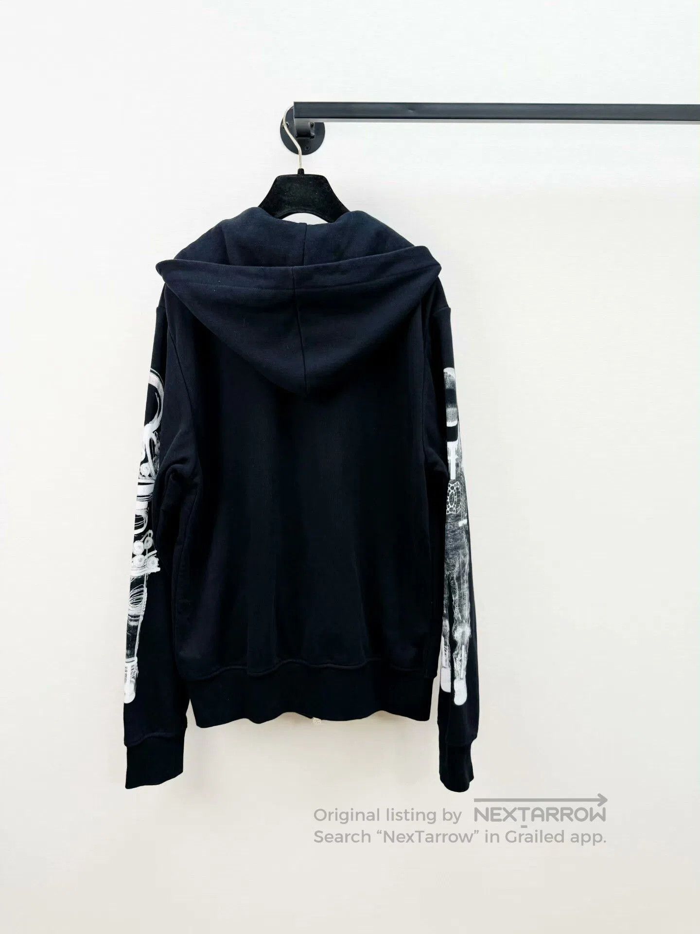 Chanel new chanel astronaut hoodie with tags. Size US L / EU 52-54 / 3 - 6 Thumbnail