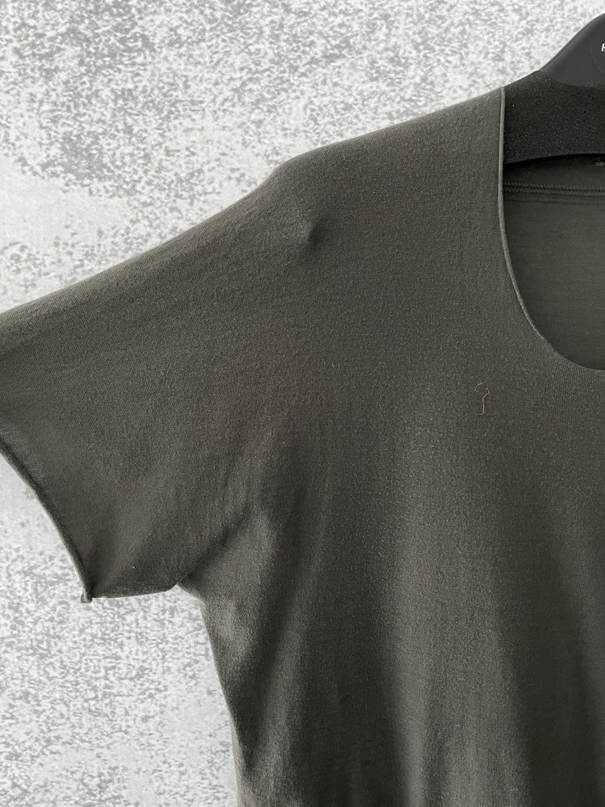 Label Under Construction LUC Grey Lightweight Cotton Arched Tshirt Size US L / EU 52-54 / 3 - 3 Thumbnail