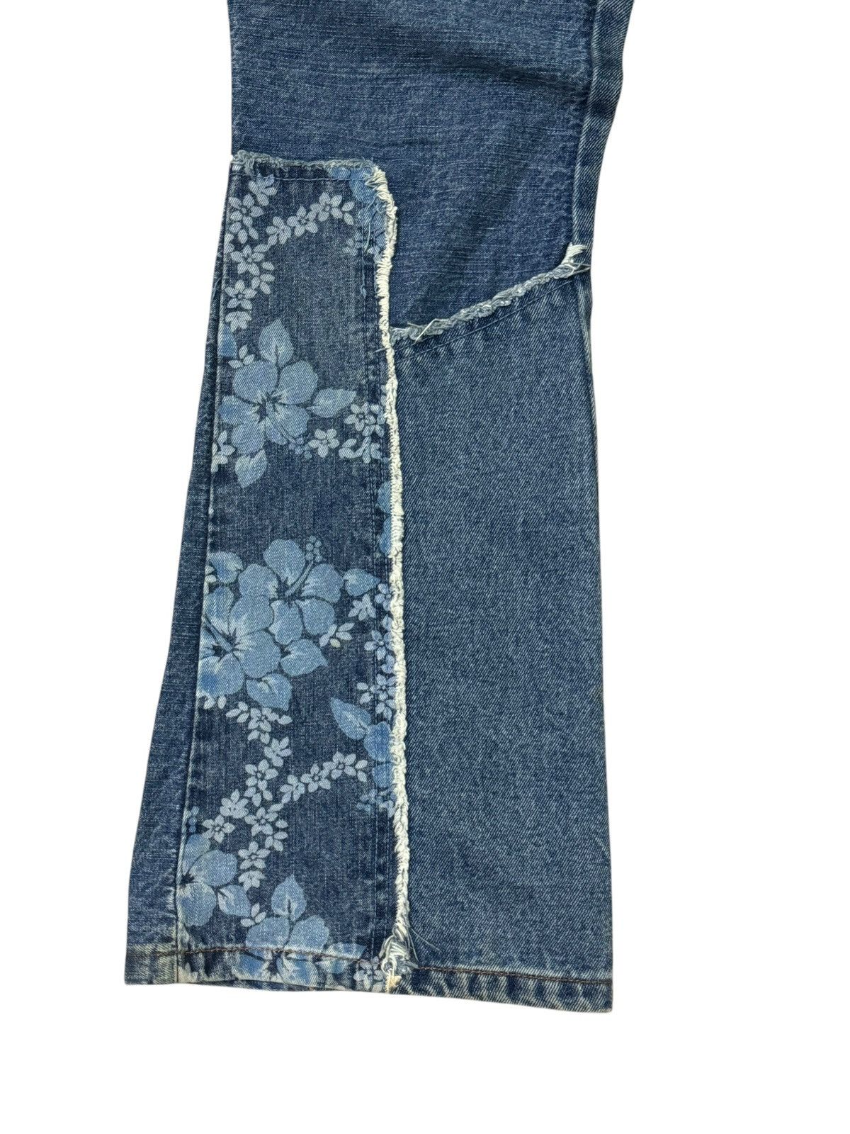 Vintage Crazy Flared CAT Reconstructed Reworked jeans Size 26" / US 2 / IT 38 - 8 Thumbnail