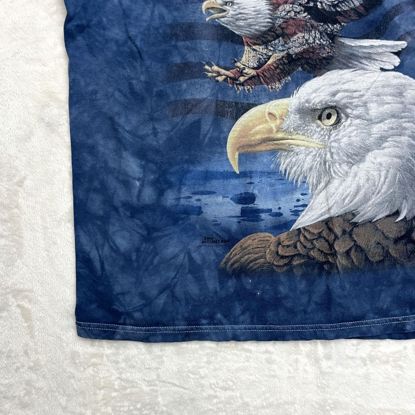 Gildan Y2K The Mountain Bald Eagle American Flag Shirt Mens XL Blue Tie Dye Size US XL / EU 56 / 4 - 7 Thumbnail