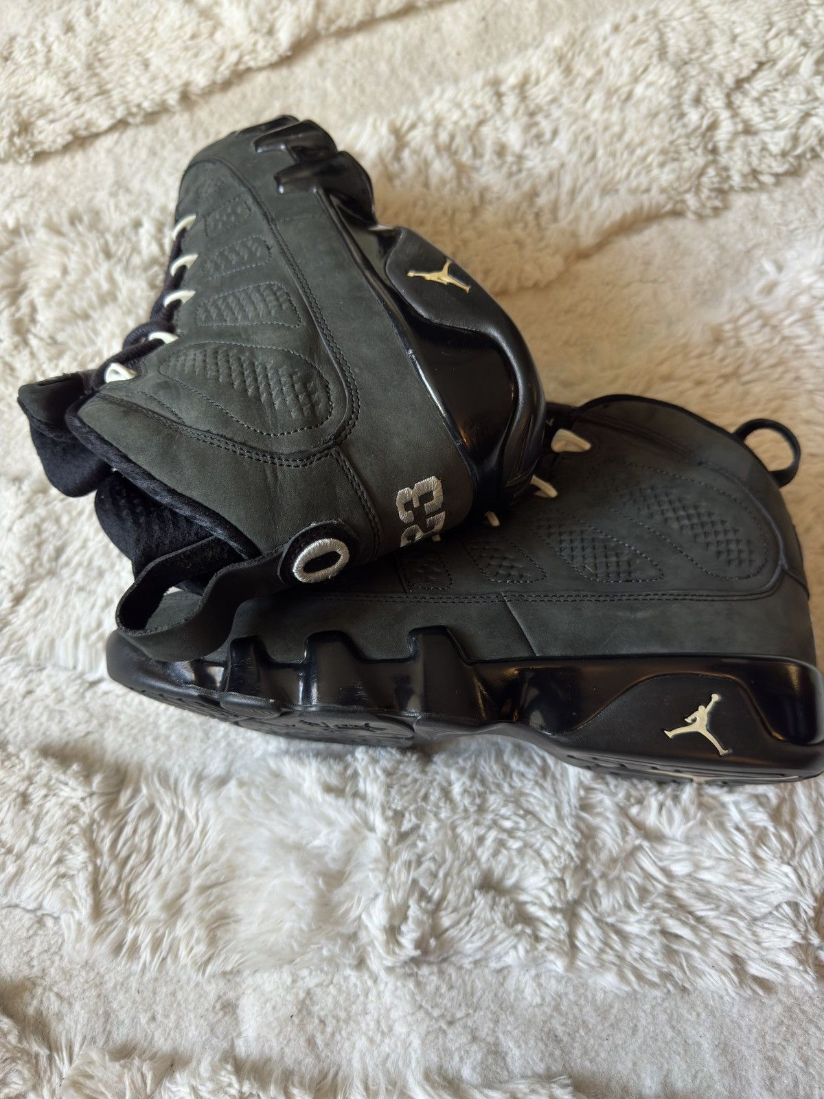 Jordan Brand Air Jordan 9 x Oregon Duck PE Size US 9 / EU 42 - 9 Thumbnail