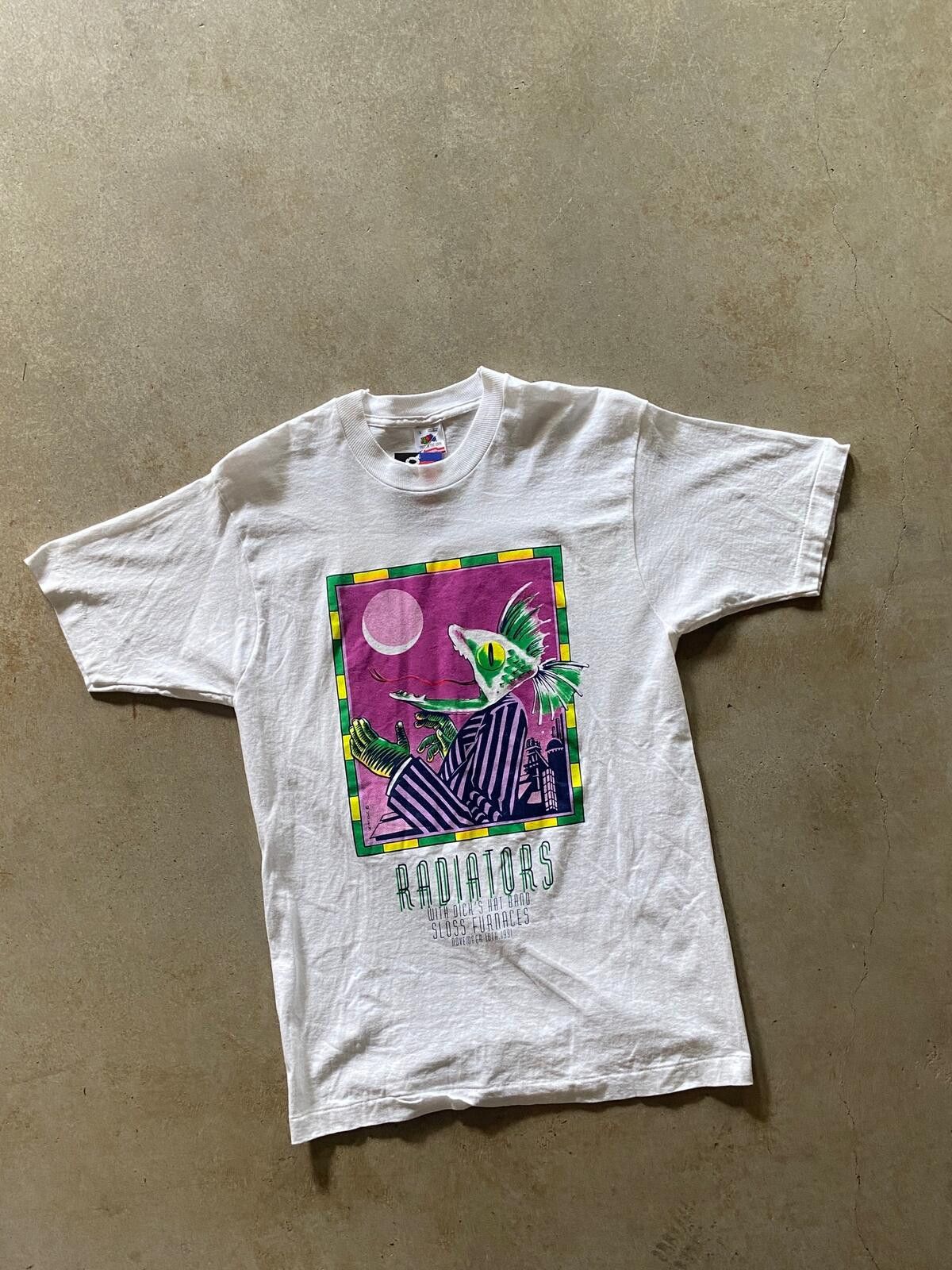 Fruit Of The Loom VTG Radiators 1991 Tee Sz M Size US M / EU 48-50 / 2 - 4 Thumbnail