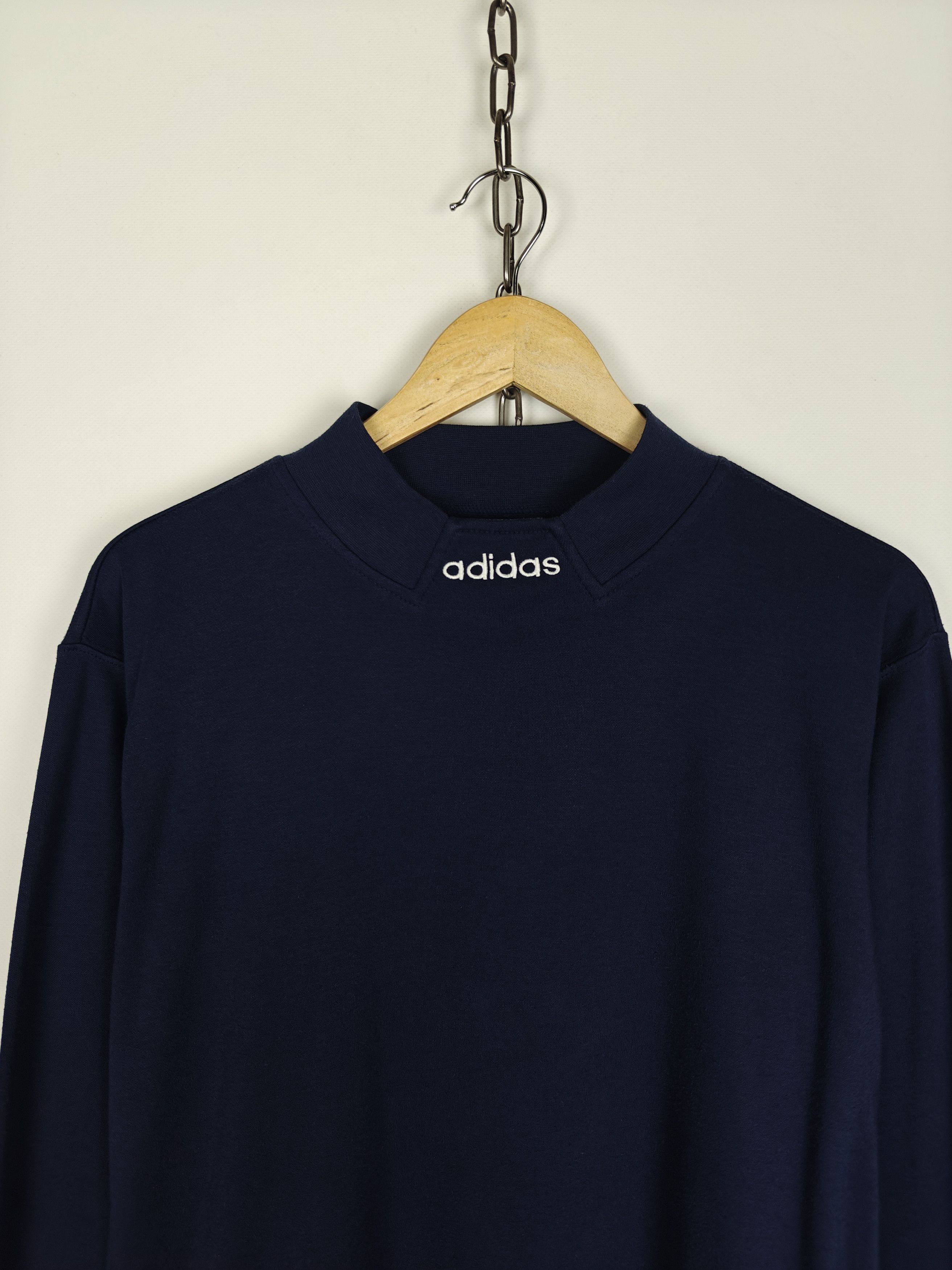 Adidas Adidas VTG Sweatshirt Pullover Neck Logo Blue size M Size US M / EU 48-50 / 2 - 2 Thumbnail